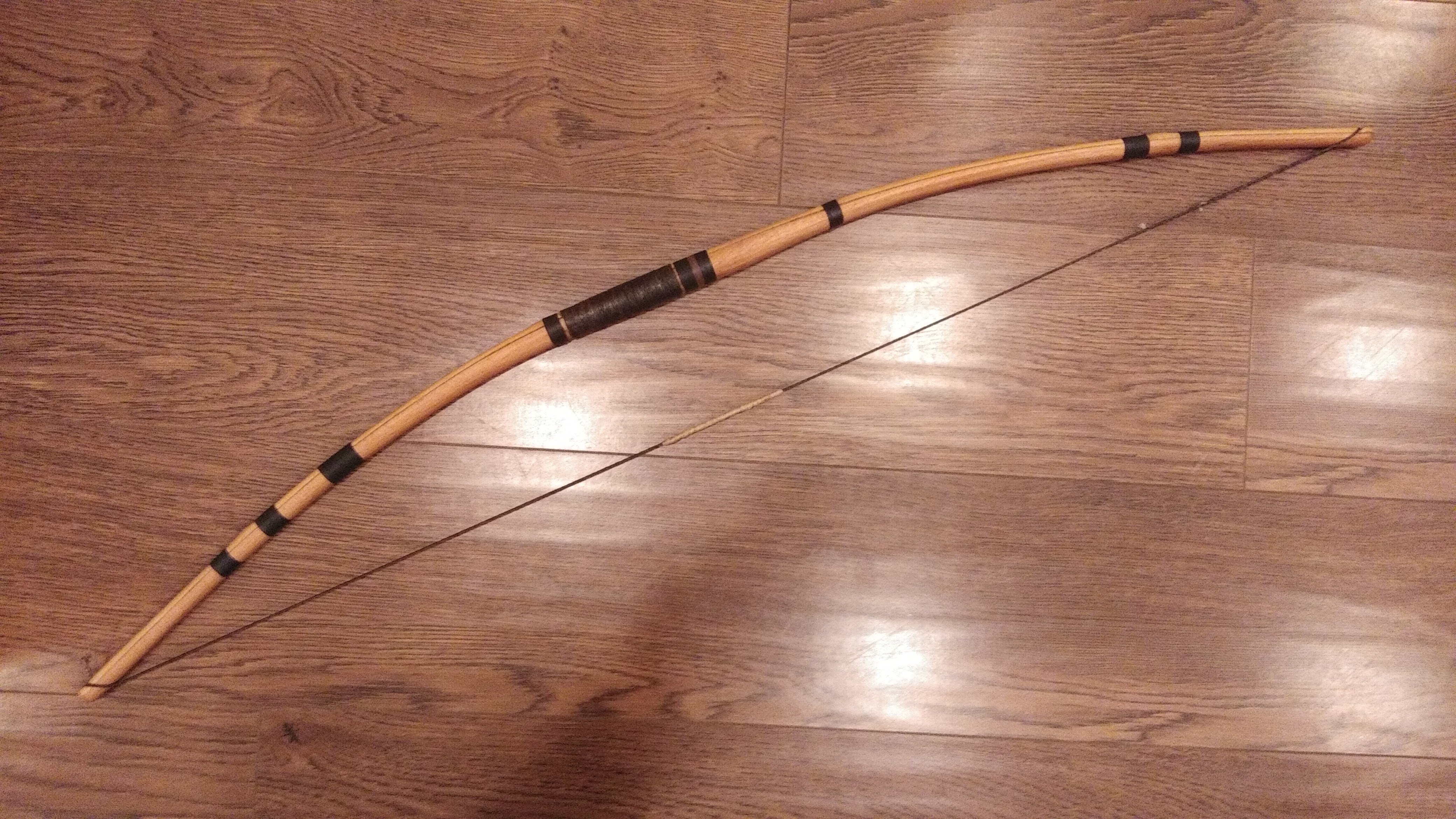 伏竹短弓(複合弓) オオバケヤキ+竹 Bamboo backed short bow