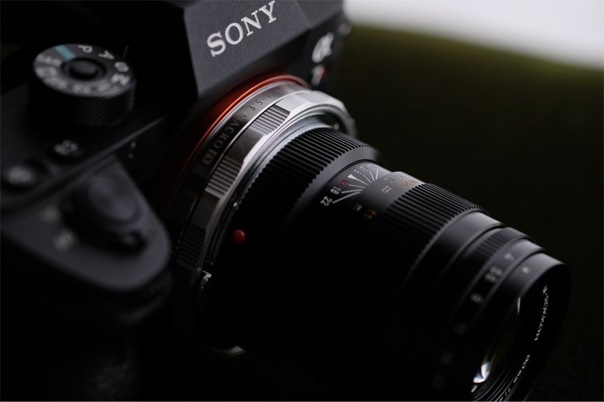 ヘリコイド付きマウントアダプターを使って、Minolta M-Rokkor ヘリコイド付きマウントアダプターを使って、Minolta M-Rokkor