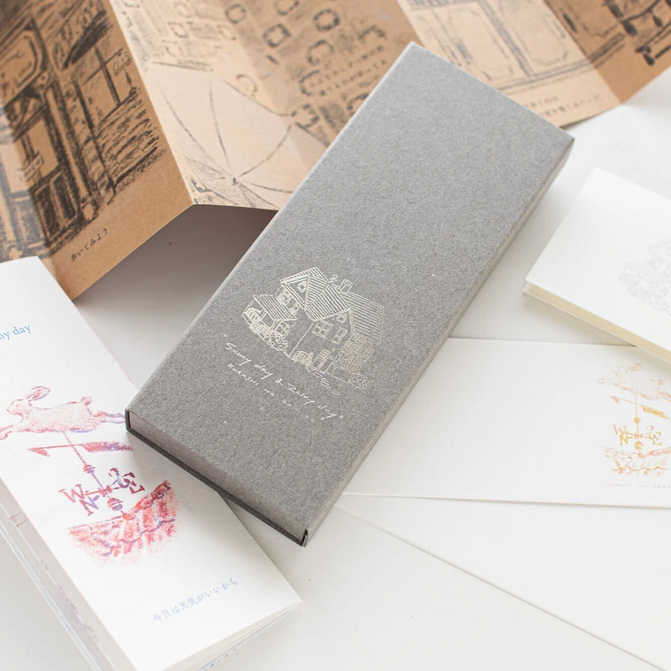 紙ものあれこれ2：「紙箱を作りたい」から生まれた絵本のようなZINEの