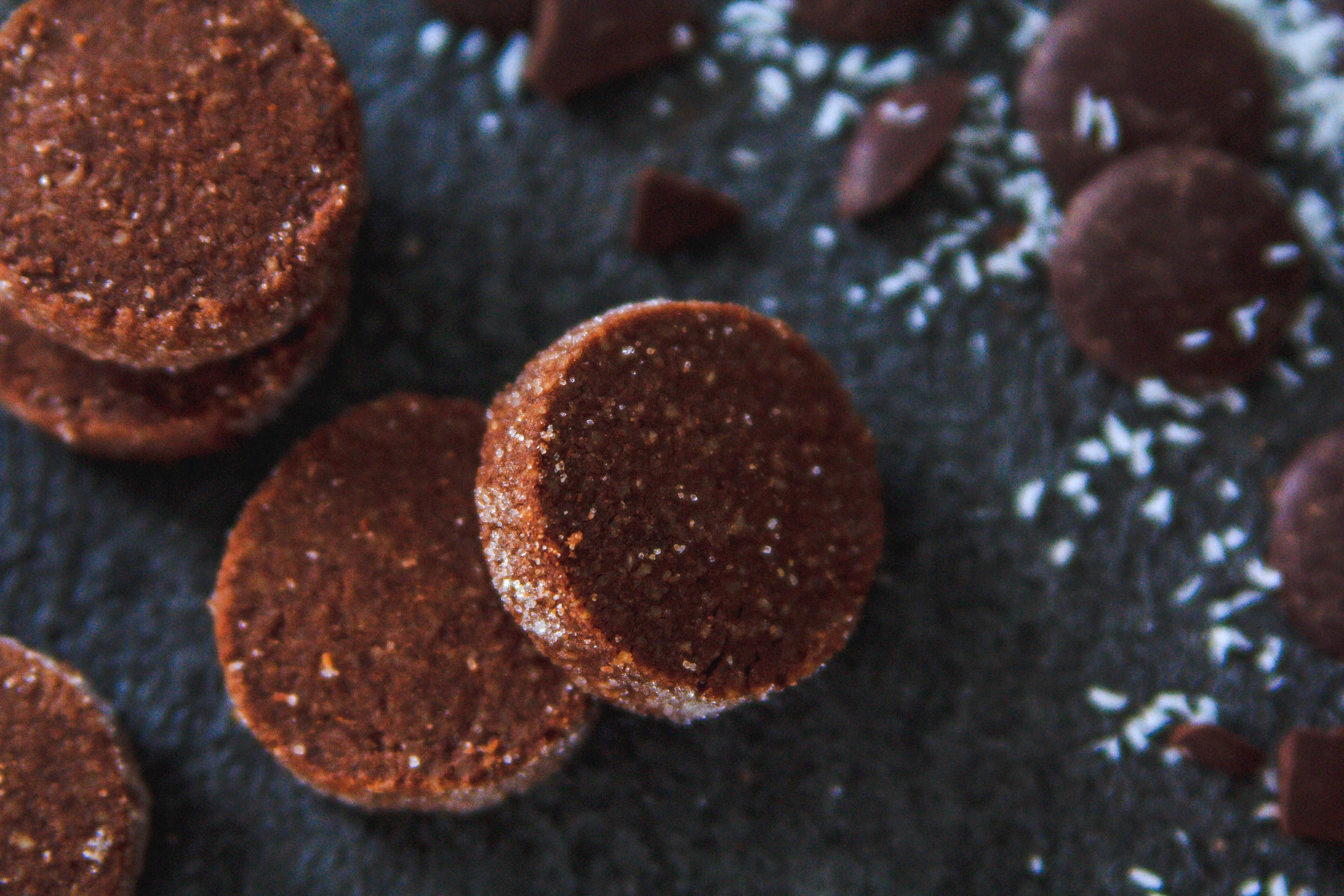 5/31の18時からtoroaのチョコまみれクッキー缶再販します。｜toroa