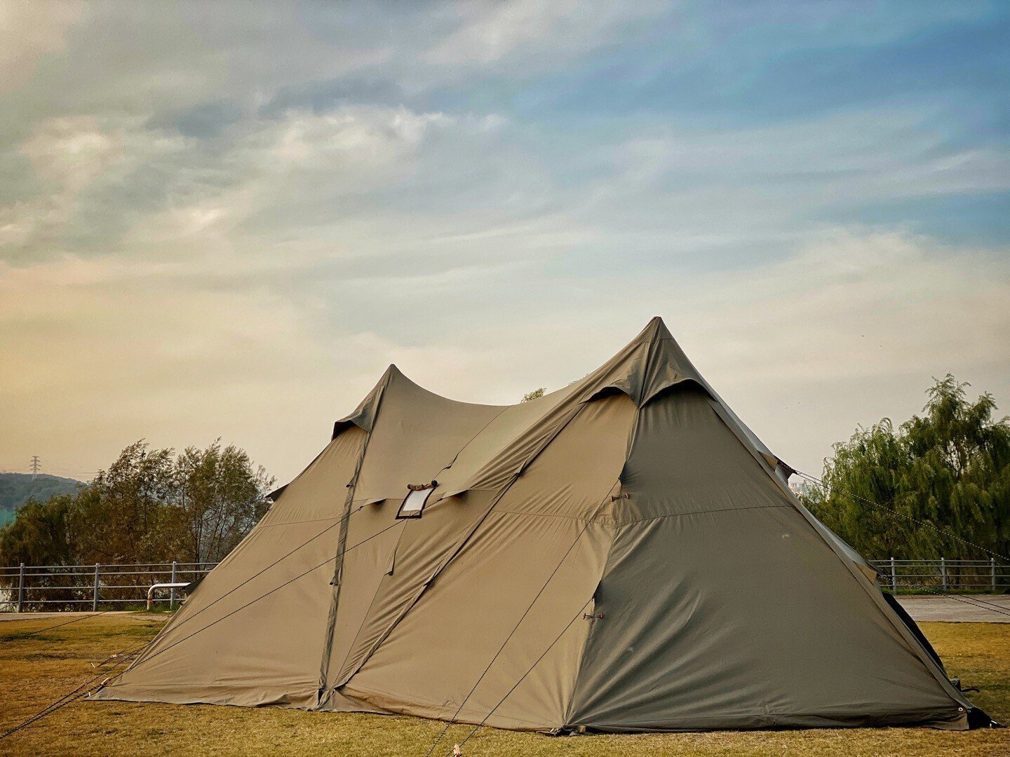 ＊SALE＊16ft◆アルクトゥース arctos 大型シェルター テント SALE＊16ft◇アルクトゥース arctos 大型シェルター テント