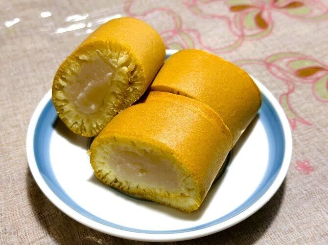 知立名物「藤田屋 大あんまき」を味わう〜 あずき、白あんは元より