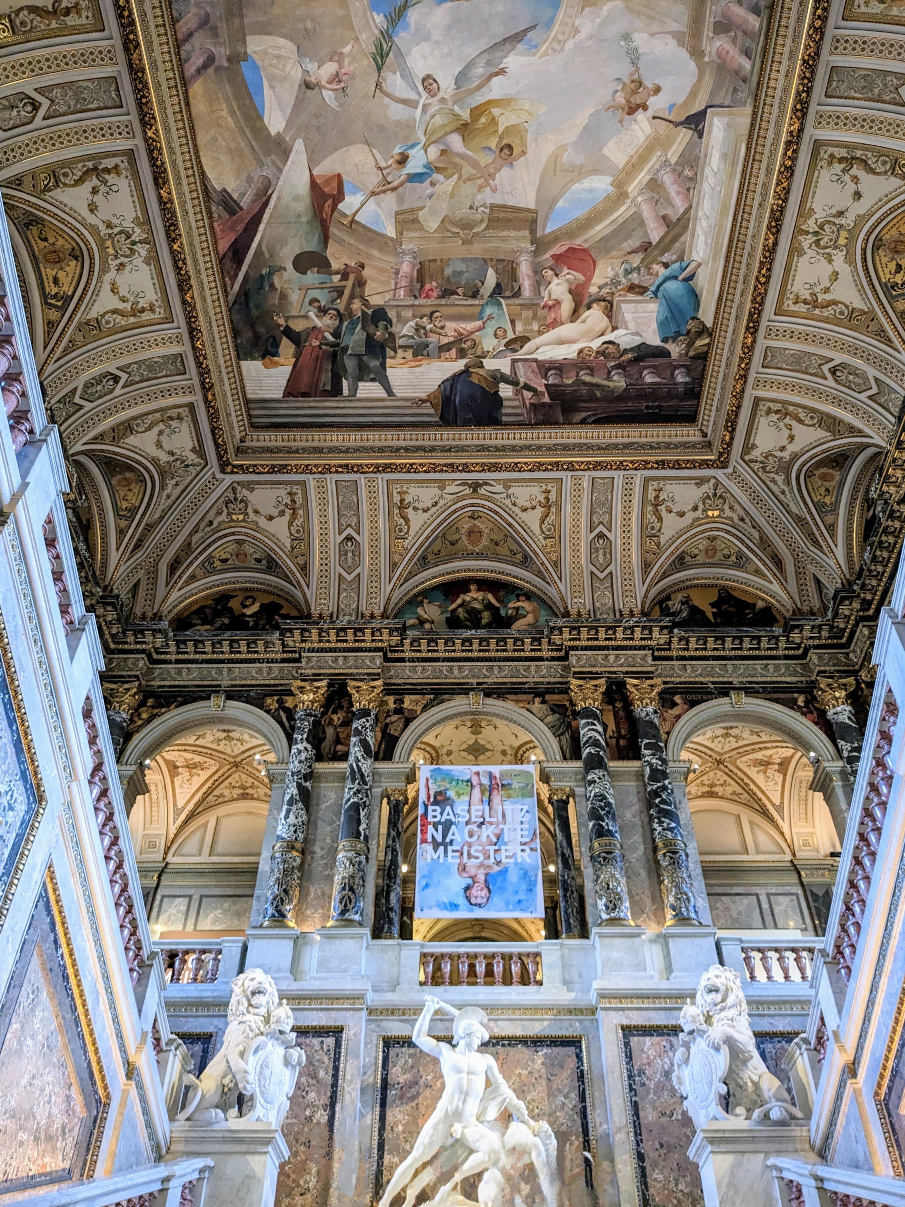 洋書◇ウィーンの美術史美術館写真集 本 オーストリア 絵画 彫刻 工芸