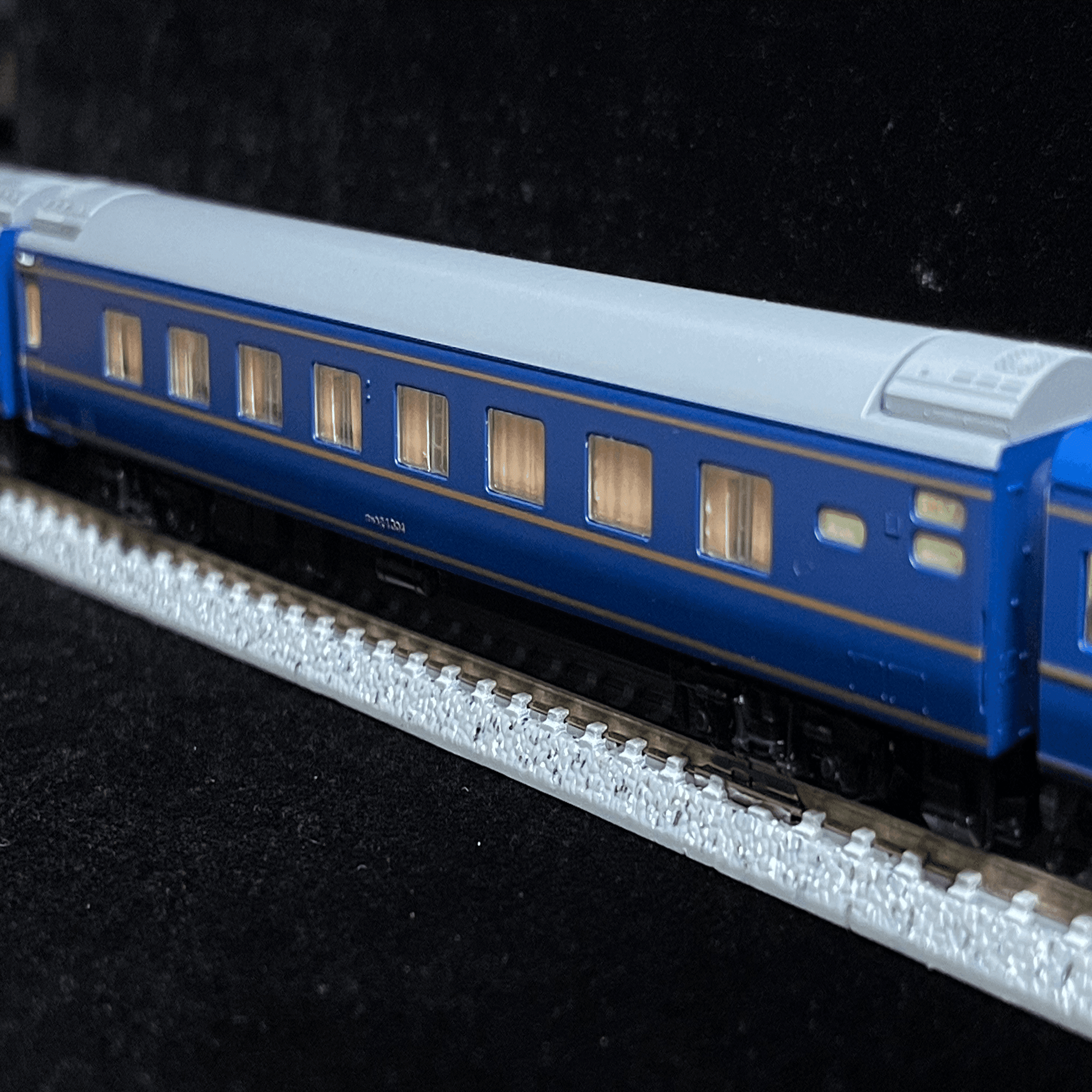 オハネフ24-500.オロハネ25-554 北斗星」のロイヤル・デュエット合造車（オロハネ24 554