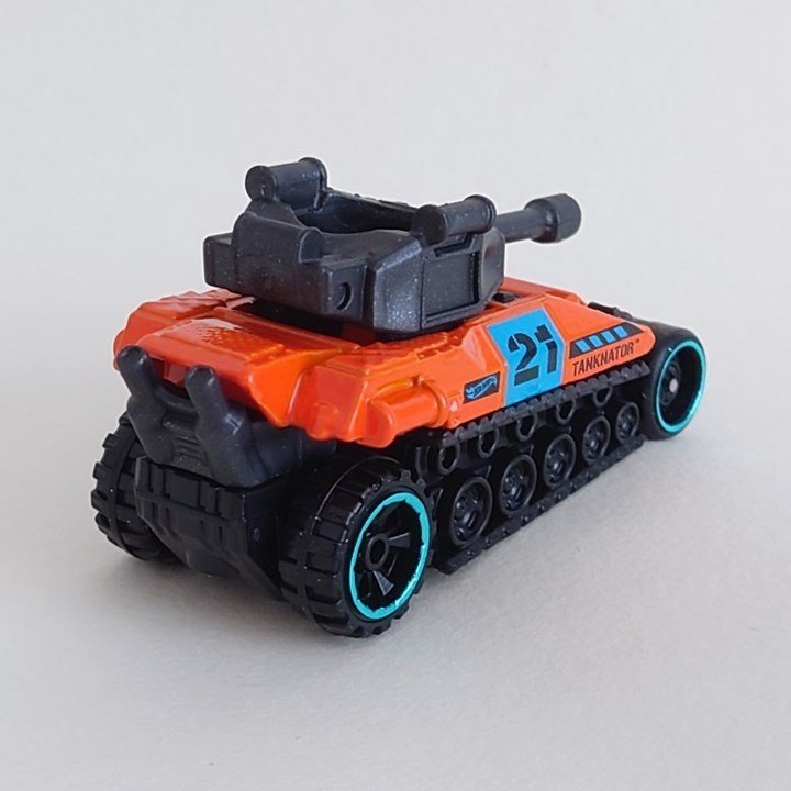 レビュー：ホットウィール Tanknator（2021年Experimotors・橙