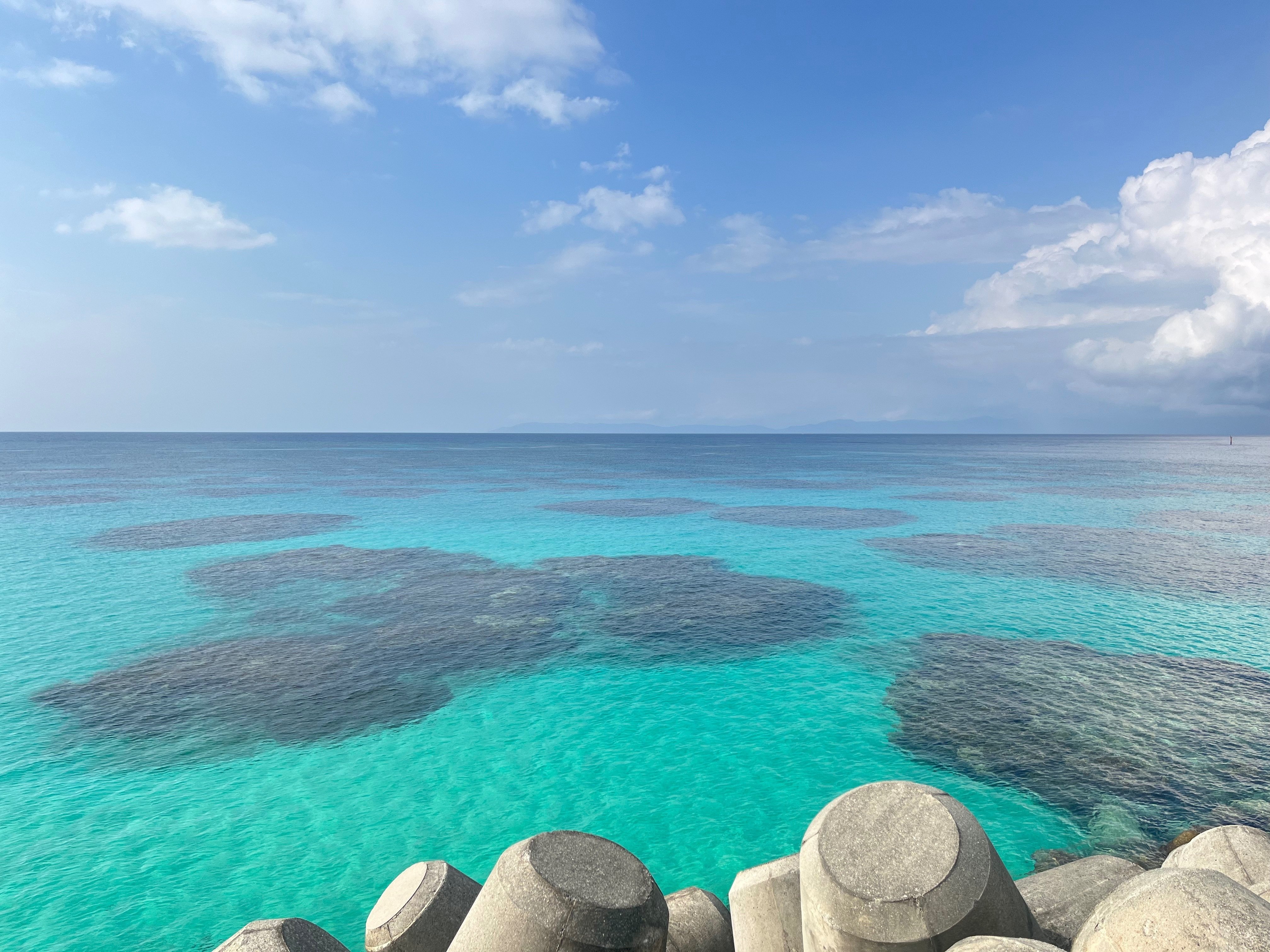 沖縄離島写真集2冊　波照間島　八重山 沖縄離島写真集2冊 波照間島 八重山 - メルカリ