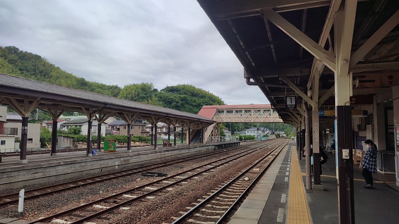 八幡浜ですずめの戸締まりの聖地巡礼したよ。|副島達海