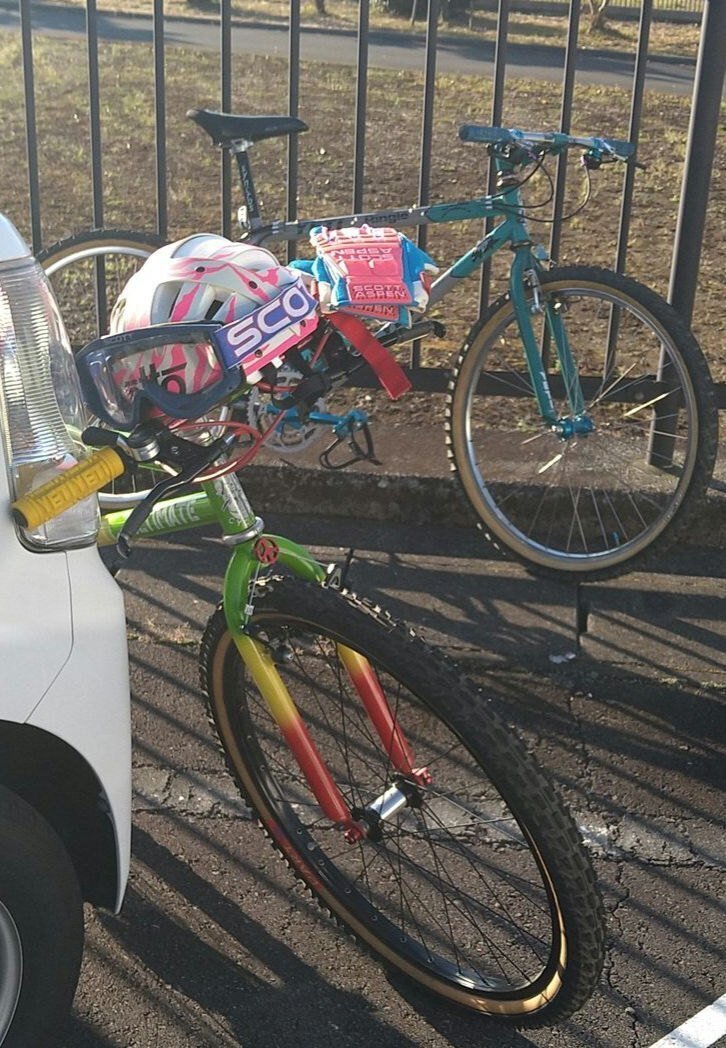 オールド MTB 愛好家必読13冊 98年～ MTBオールカタログ パーツカタログ MTBワールド マガジン オールドタイマー マウンテンバイク オールド MTB 愛好家必読13冊 98年～ MTBオールカタログ