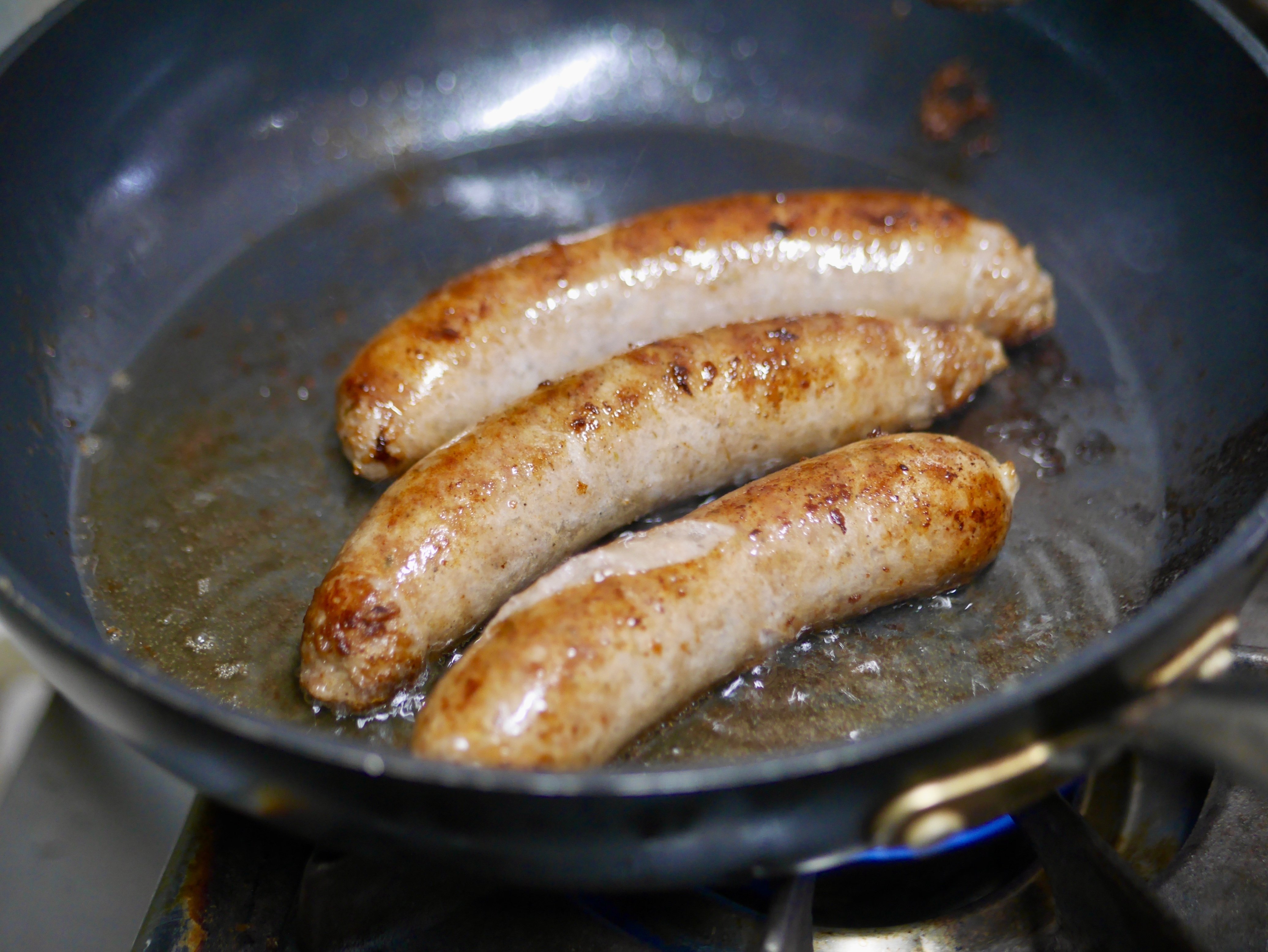 連載 Bake-up Britain：舌の上の階級社会 #23】 バンガーズ＆マッシュ