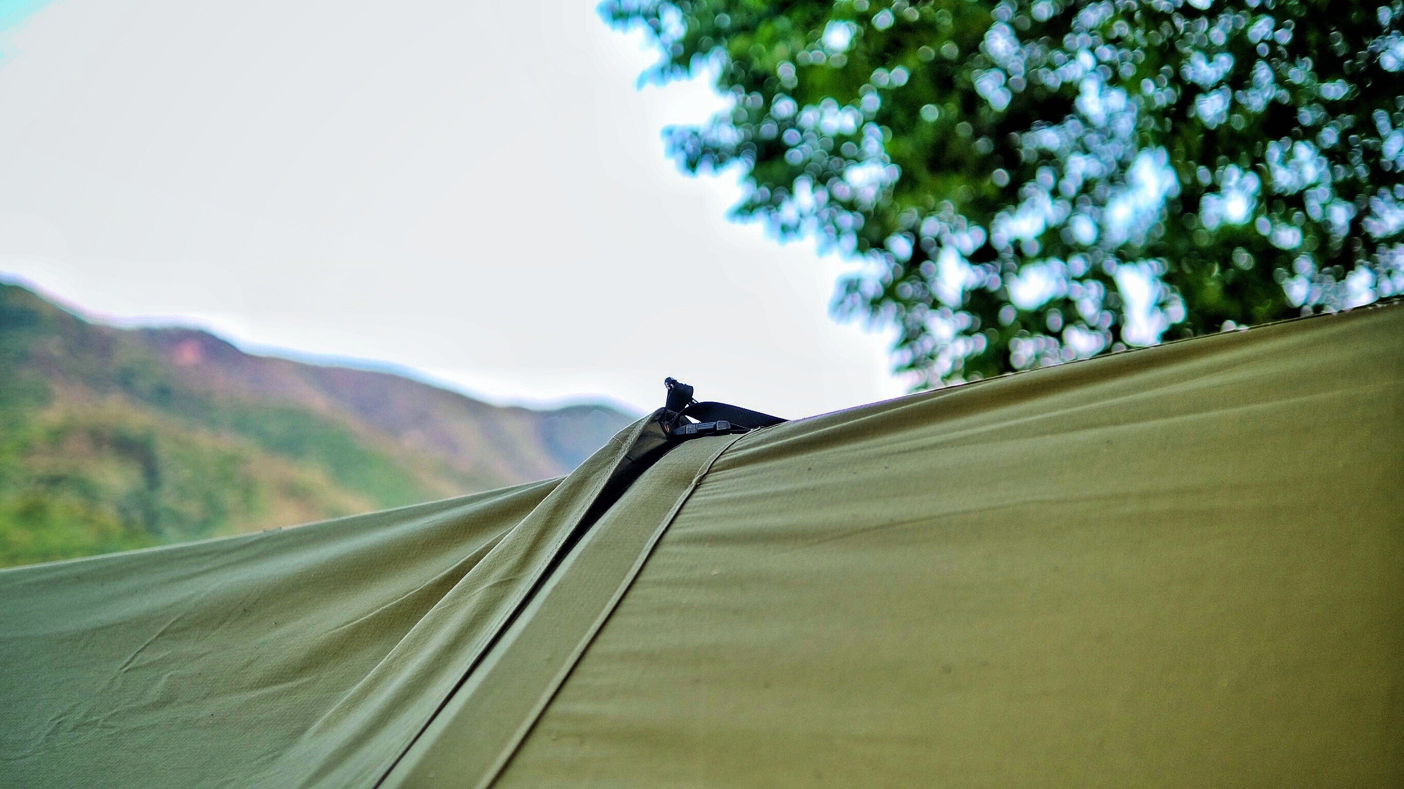 独立使用・連結使用可能なタープまで基本セット！16ftエアロック