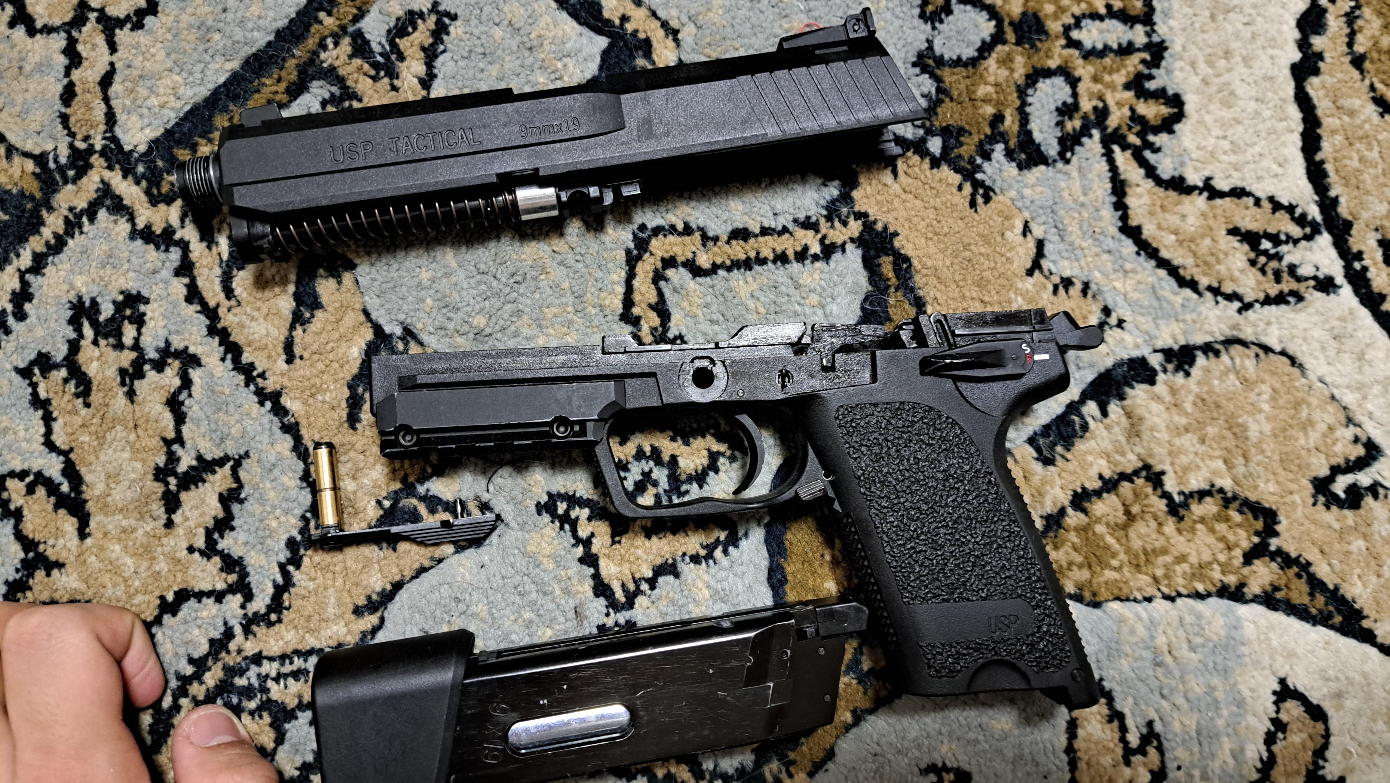 TANIOKOBA/BATON BH-USP Tactical Co2ガスガン｜郭公