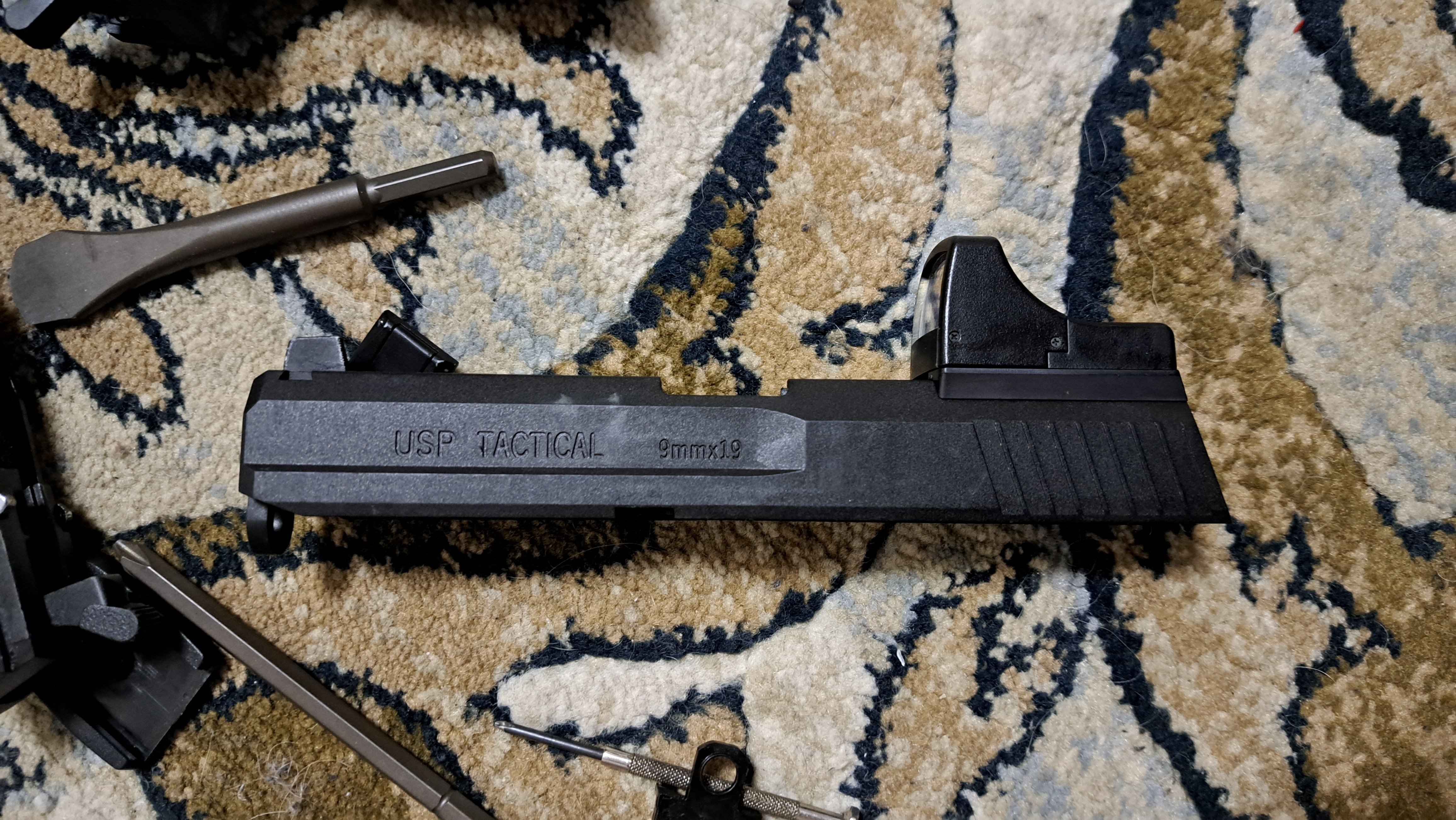 TANIOKOBA/BATON BH-USP Tactical Co2ガスガン｜郭公
