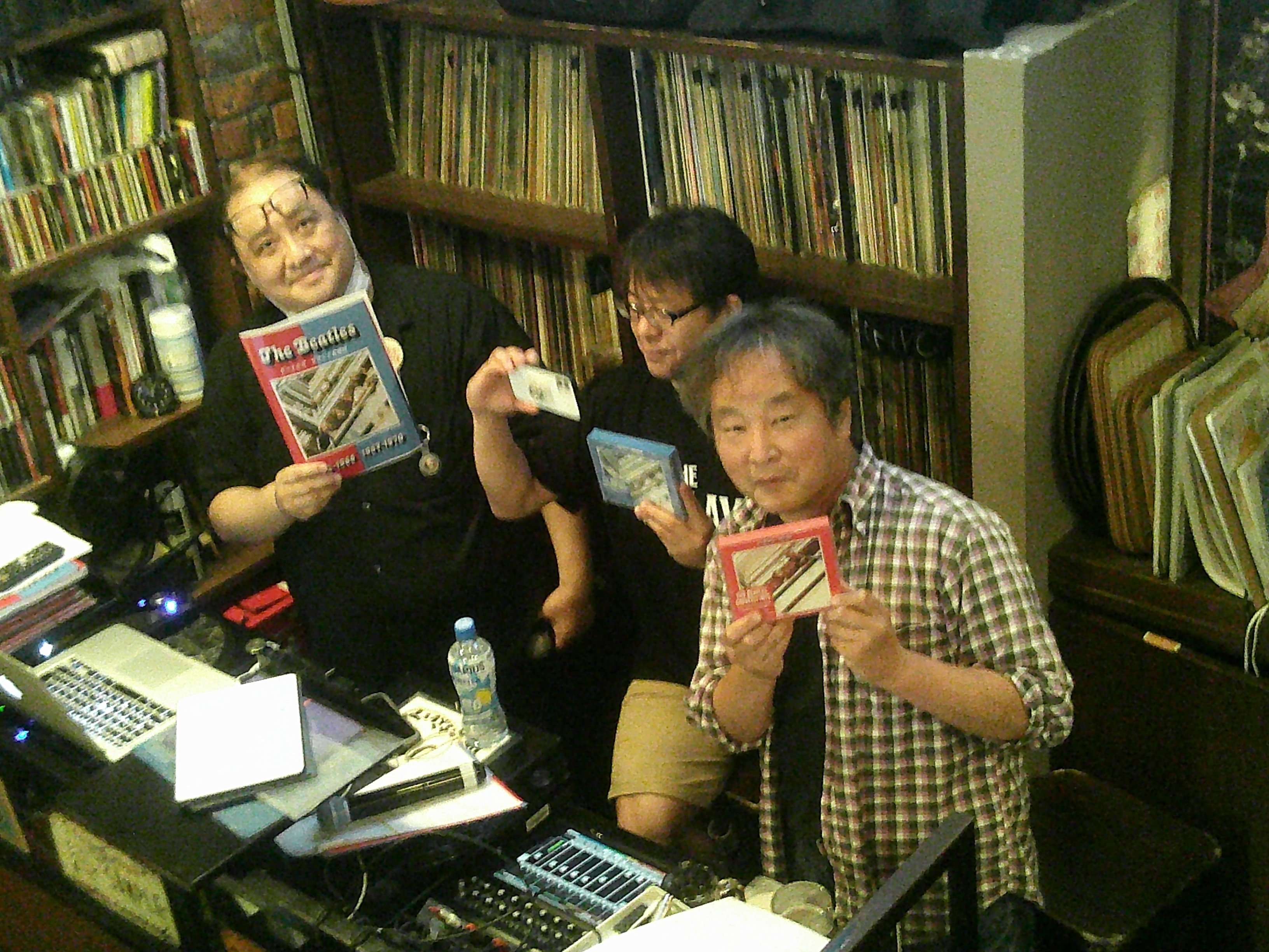 ニアミント赤盤　赤盤が素晴らしい　アメリカ編 ニアミント赤盤 赤盤が素晴らしい アメリカ編 CD 赤盤・青盤 〜 赤