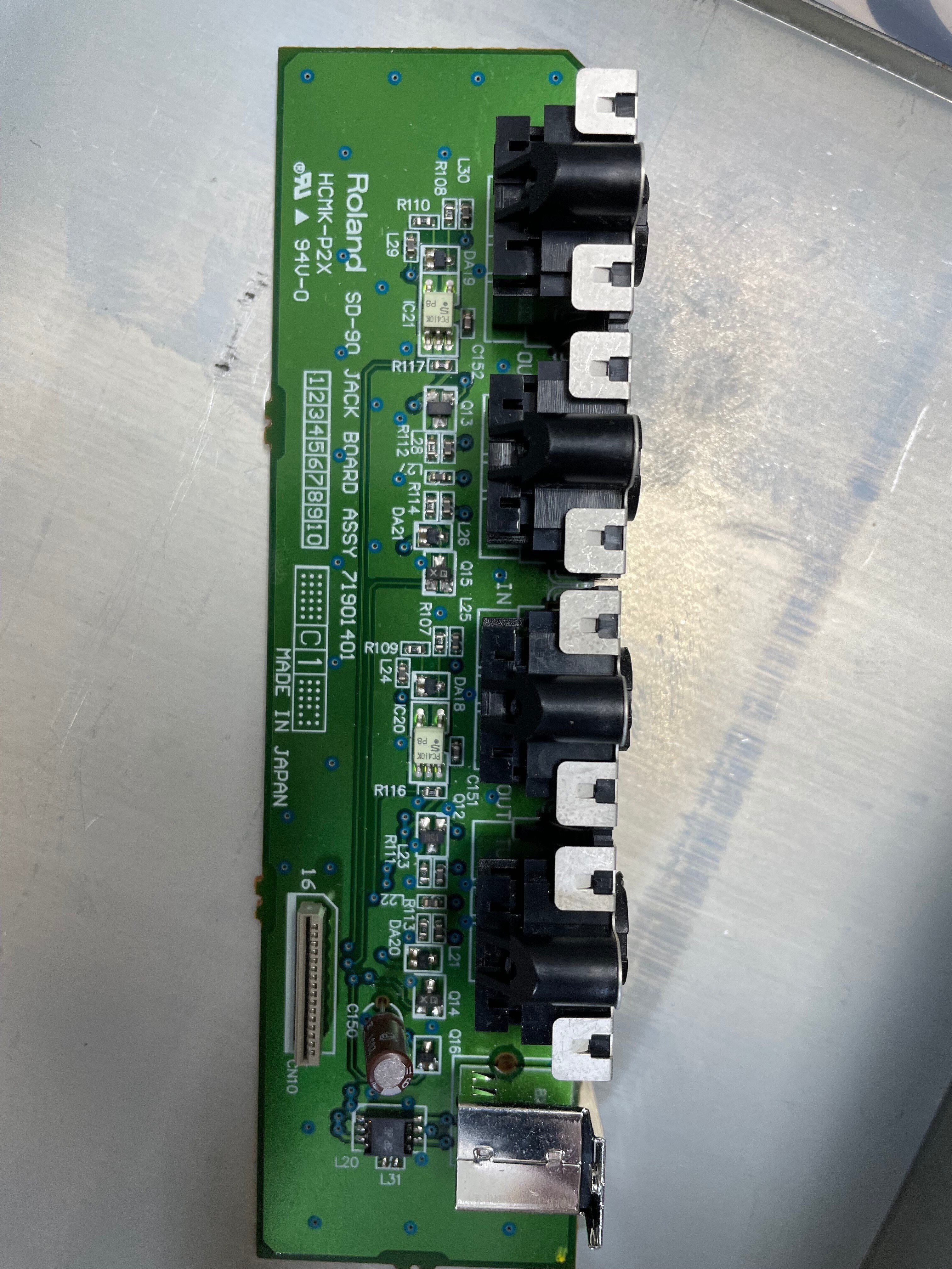 東方音源】SD-90のコンデンサーを交換してみた。｜Fuji_Yuu0109