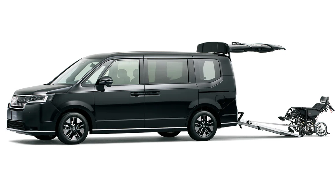 STEPWGN（ステップワゴン）の車いす仕様車（福祉車両）をご紹介