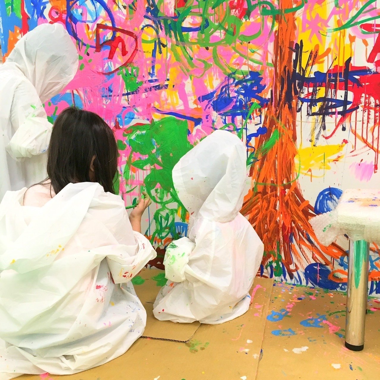 作品紹介①】巨大絵本をつくろう「さくら」in大阪上本町｜アトリエ