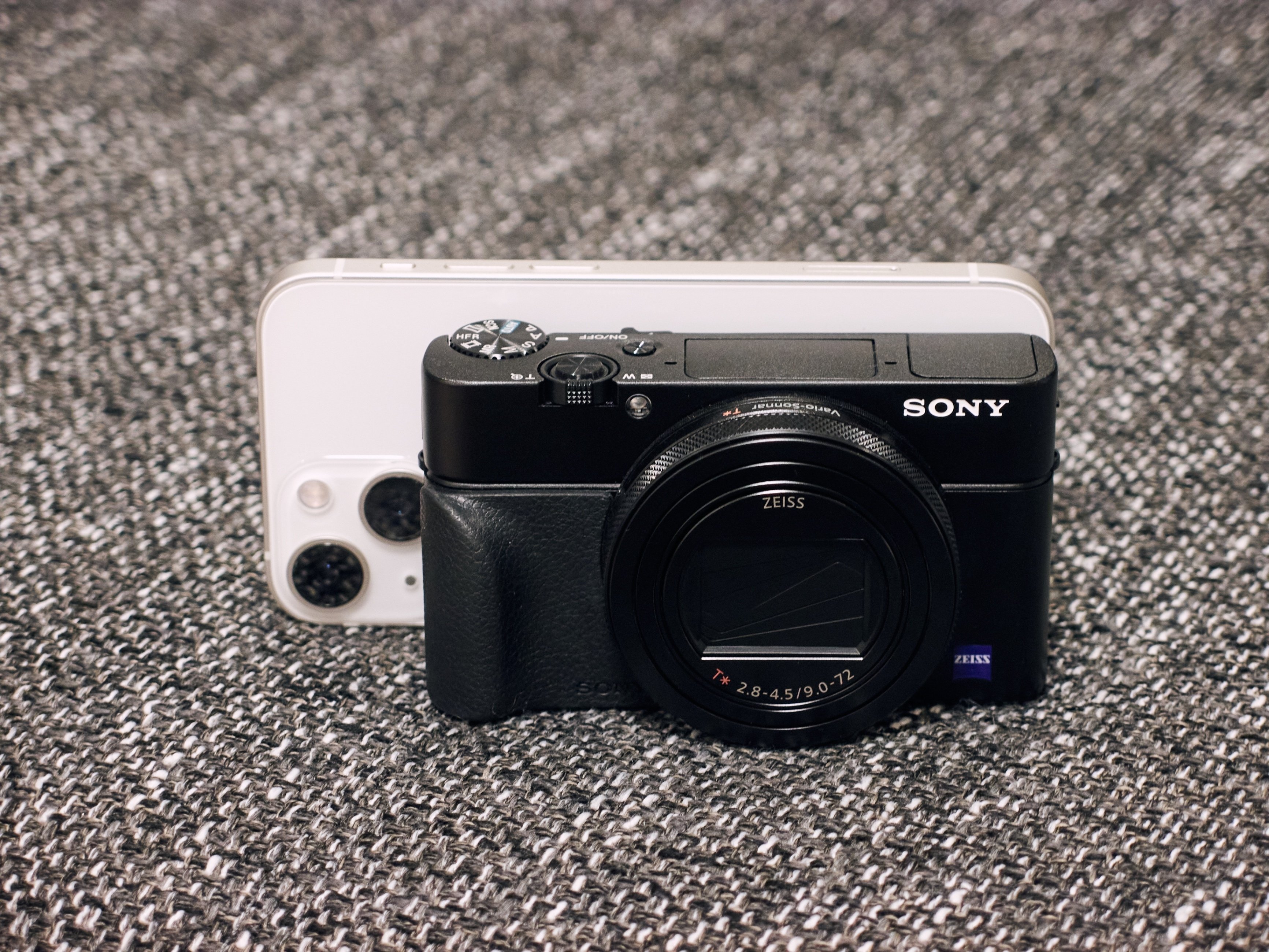 SONY　RX100　無印　コンパクトカメラ 今なら購入できる高画質コンパクトカメラ〈SONY編〉 | フォトルプロ