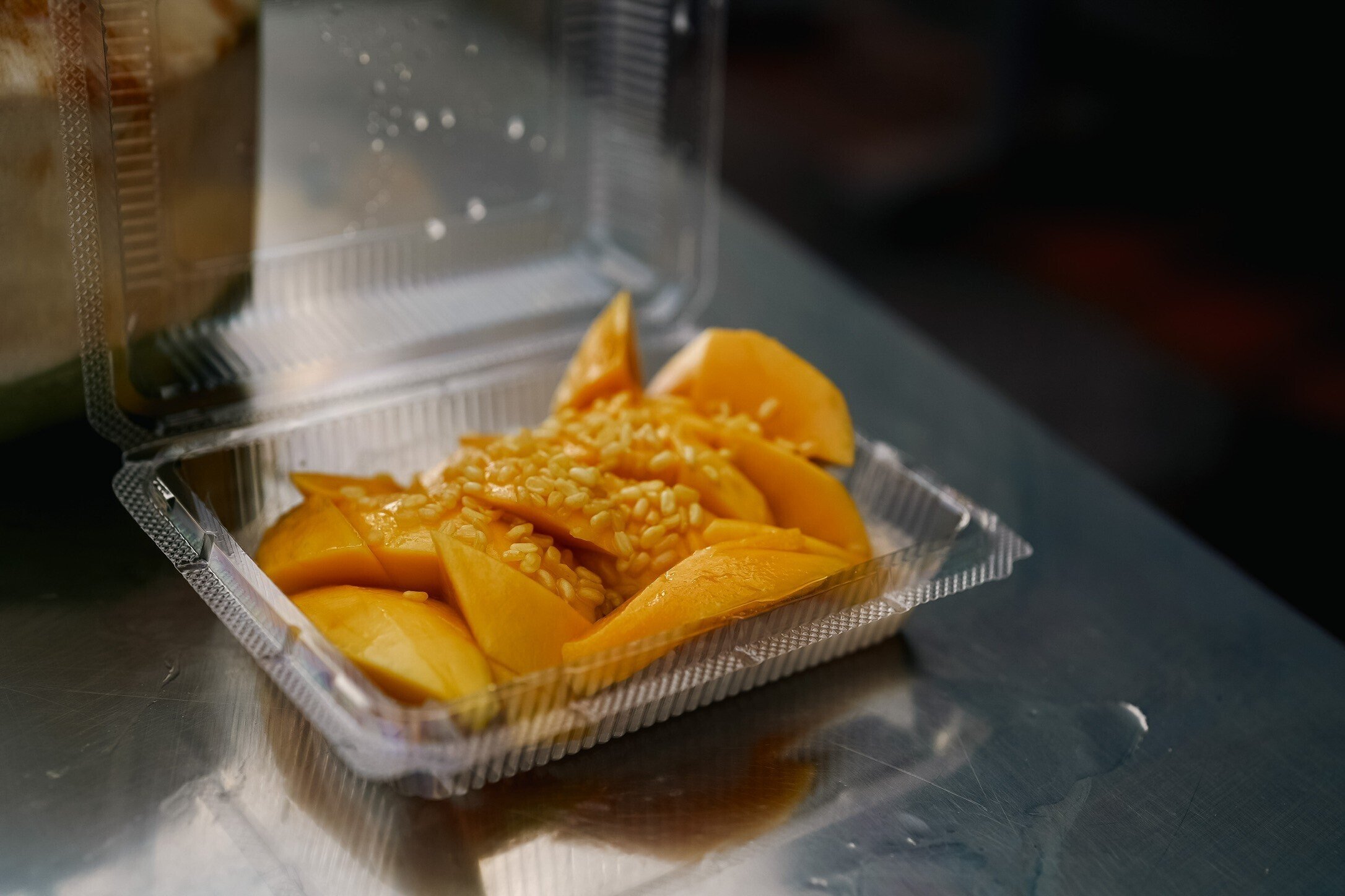 タイ004 マンゴースティッキーライスを食べてみたら🥭｜かほ