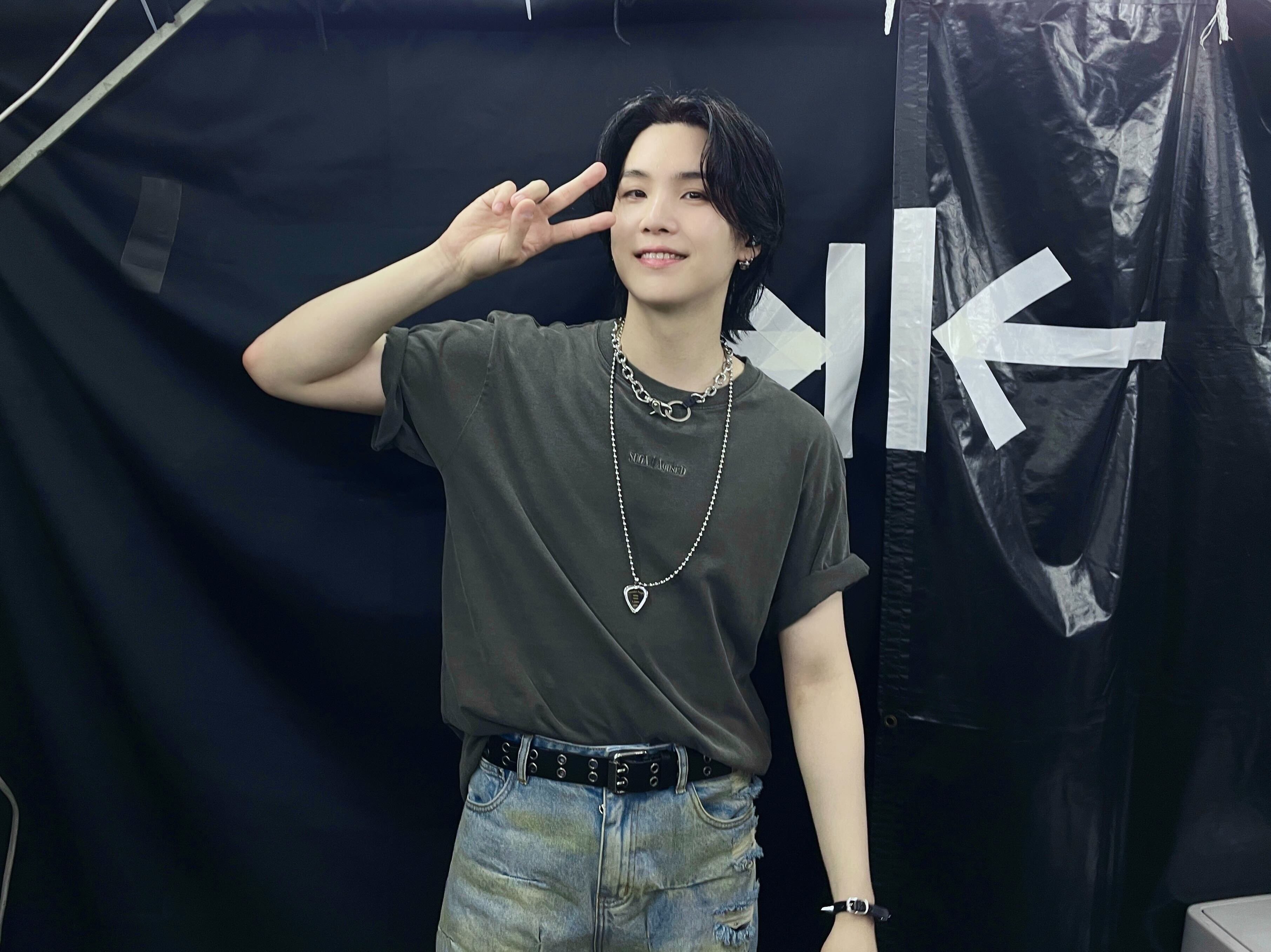 SUGA Agust D TOUR 'D-DAY' in Japan 周りを気にせず'遊ぶ' それも解禁