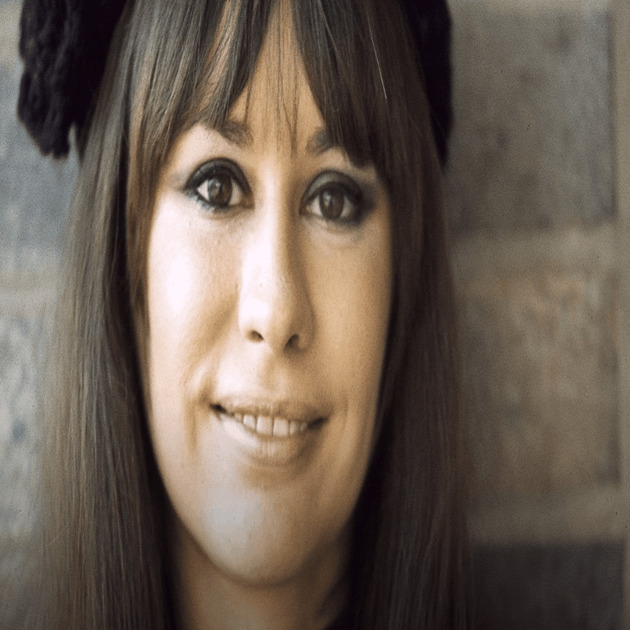 追悼】 アストラッド・ジルベルト ⎯ 「イパネマの娘」の声の生涯