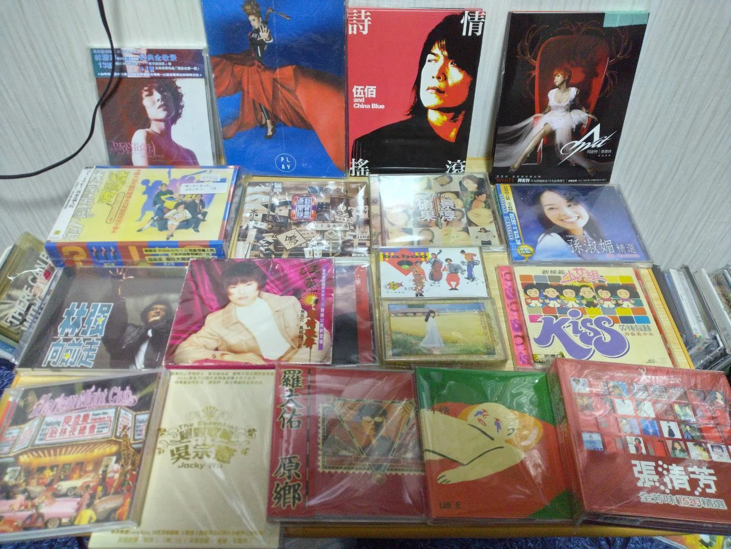 非常に良い」［CD］向前走(台湾盤) 2⁄24(火)フェイ・ウォン中心
