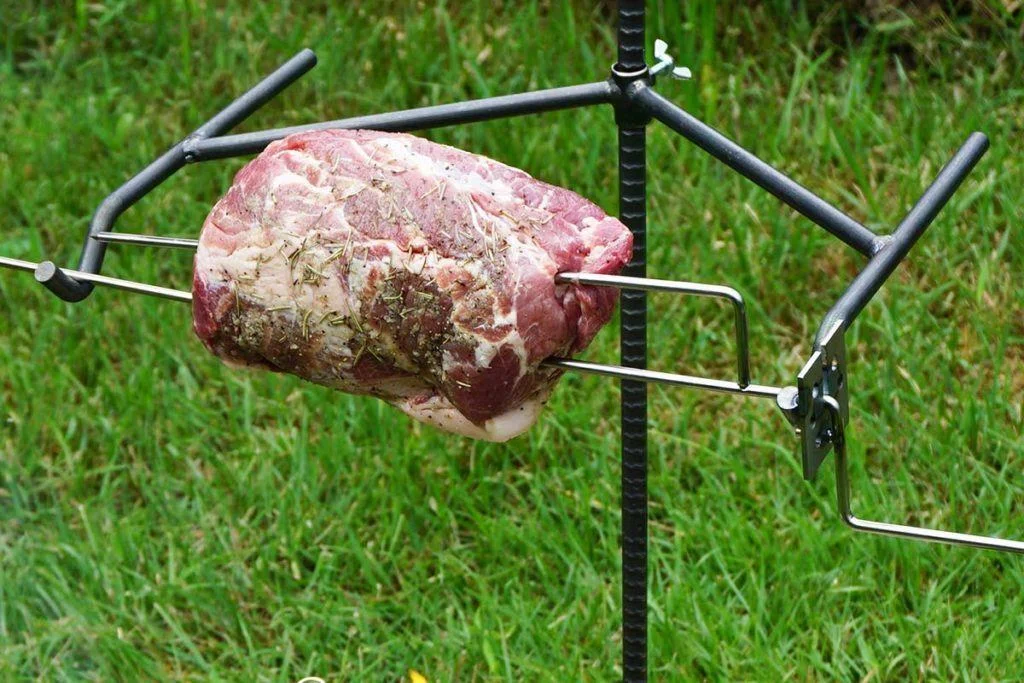 きほん】どの肉を買えばいいの?キャンプで使う塊肉を迷わず選ぶ きほん】どの肉を買えばいいの?キャンプで使う塊肉を迷わず選ぶ