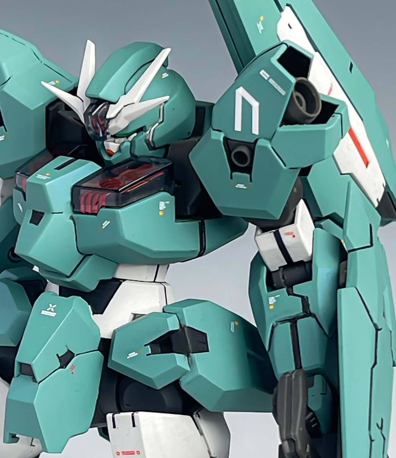 ガンダムルブリスウル作った～バンダイはデカいMSも値段抑えて作ら