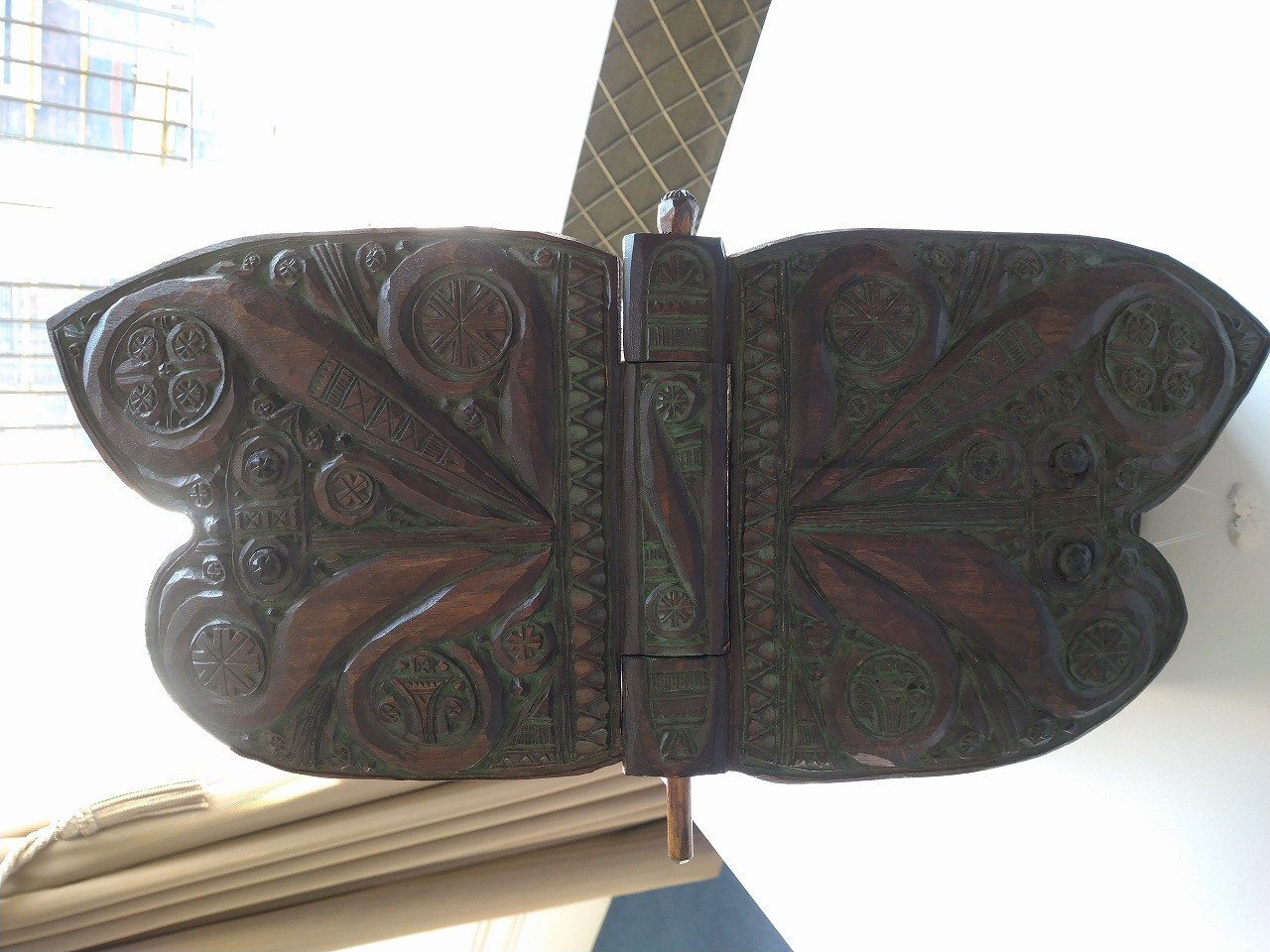 砂澤ビッキ「TENTACLE」展が超クール！イギリス人も一目で虜に😍【全文