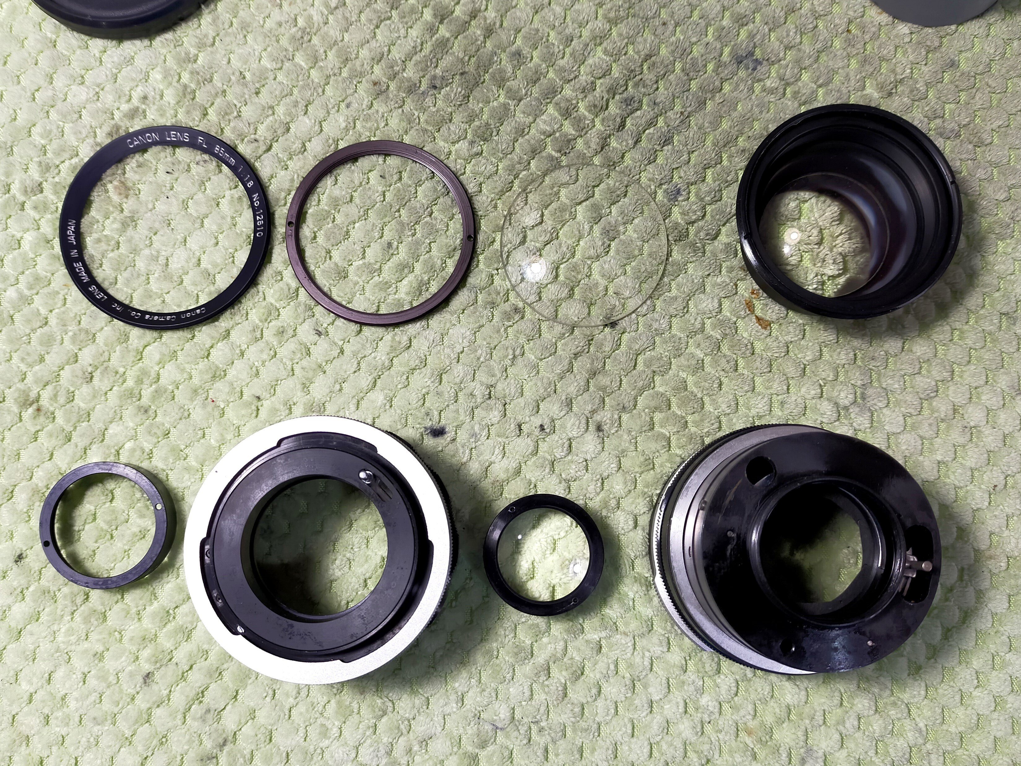 Canon FL 85mm F/1.8の分解|フィルムカメラ修理のアクアカメラ Canon FL 85mm F/1.8の分解|フィルムカメラ修理のアクアカメラ