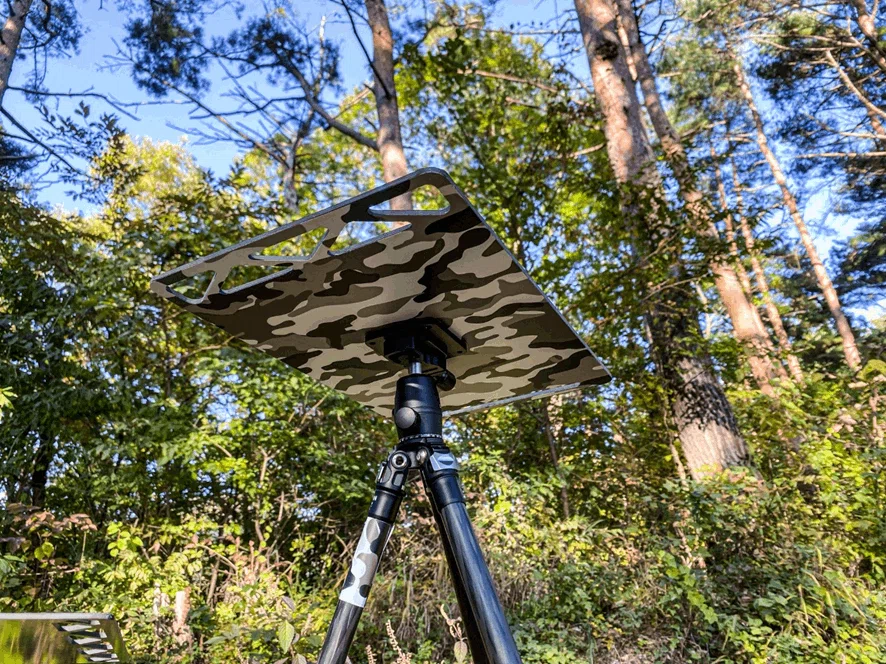 コツ】カーボンテーブルトップにピッタリな三脚とは？三脚選びの
