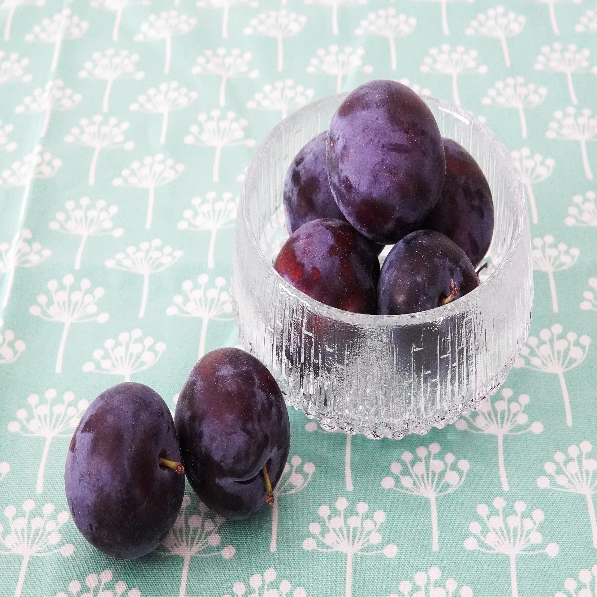 Peaches and plums, I want to eat them!｜JA全農 広報部【公式】