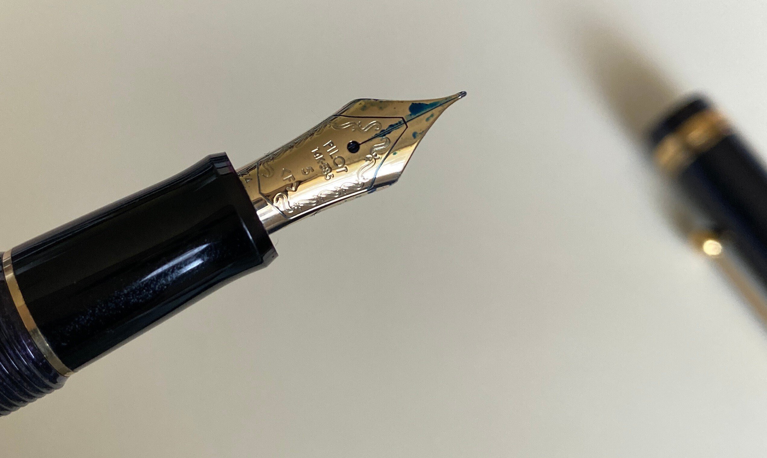 PILOT カスタム74 Fニブ PILOT カスタム74 Fニブ 11種類のペン先から選べる定番万年筆