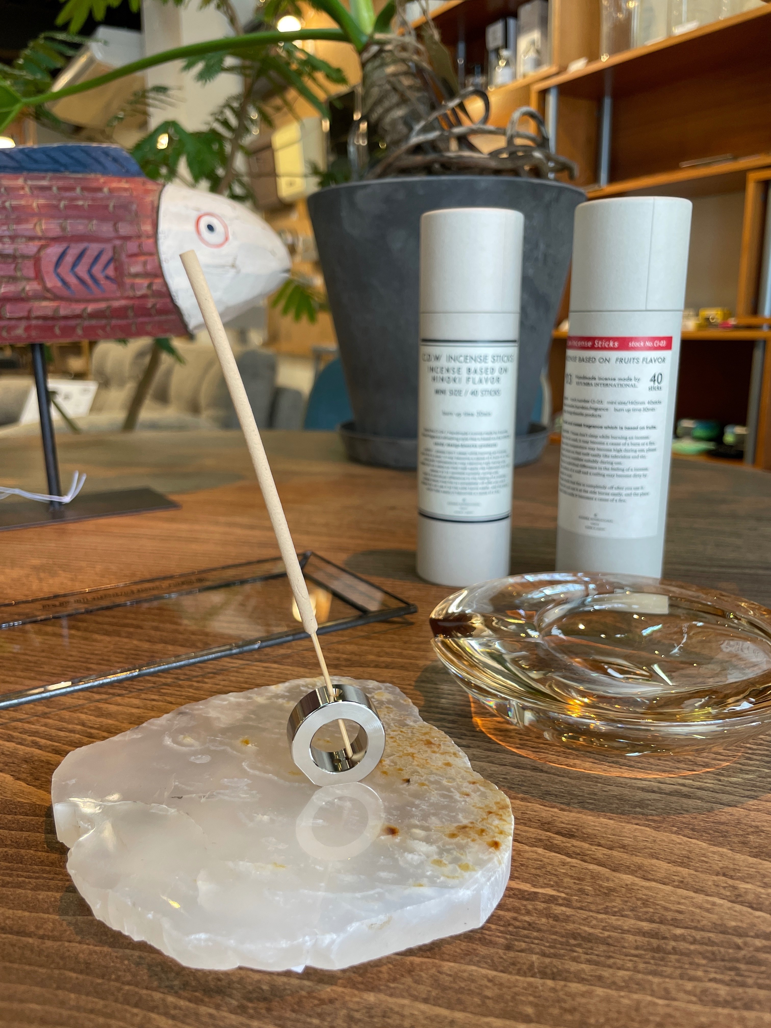 ミスター・クレメント　陶器製お香立て　直筆サイン、シリアルナンバー有り　限定80 目からウロコなお香立て｜インテリアショップ APARTMENT