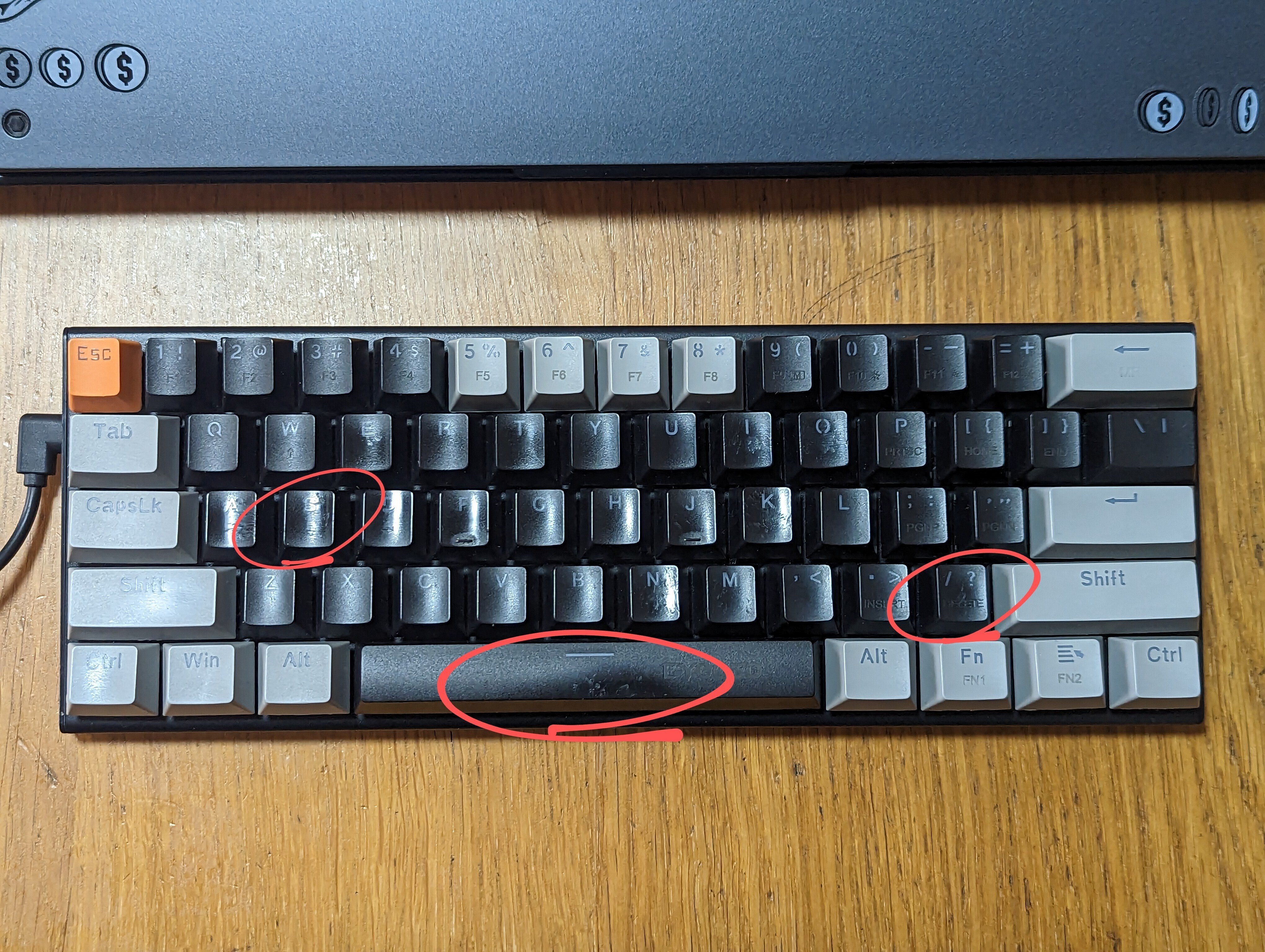 ACER TRAVELMATE SPIN B3 キーボード一部キーに不具合 キーボードが一部だけ反応しない…原因と対処法を解説