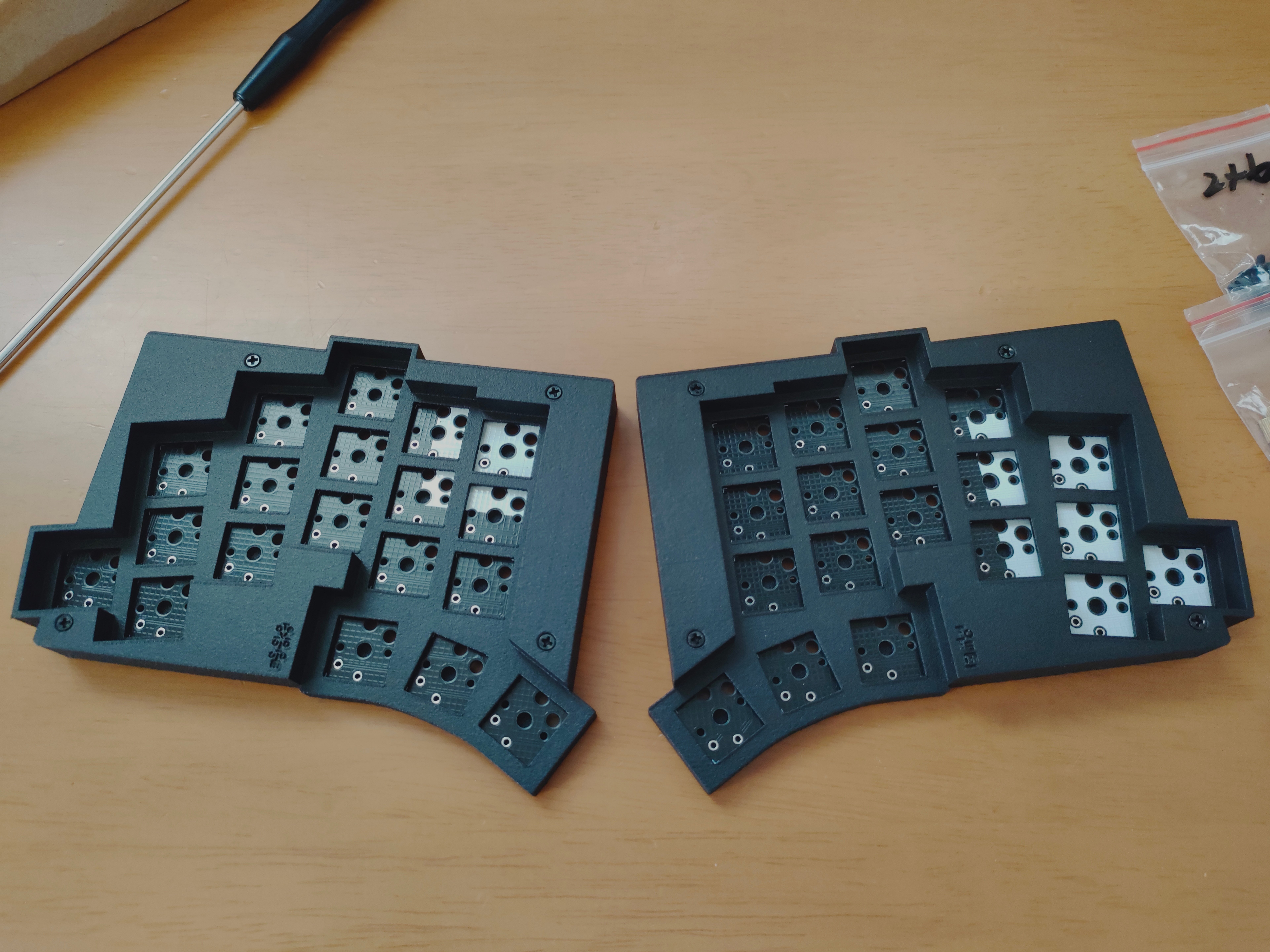TOTEMのビルドログ|ぶらっくあうと TOTEMのビルドログ|ぶらっくあうと