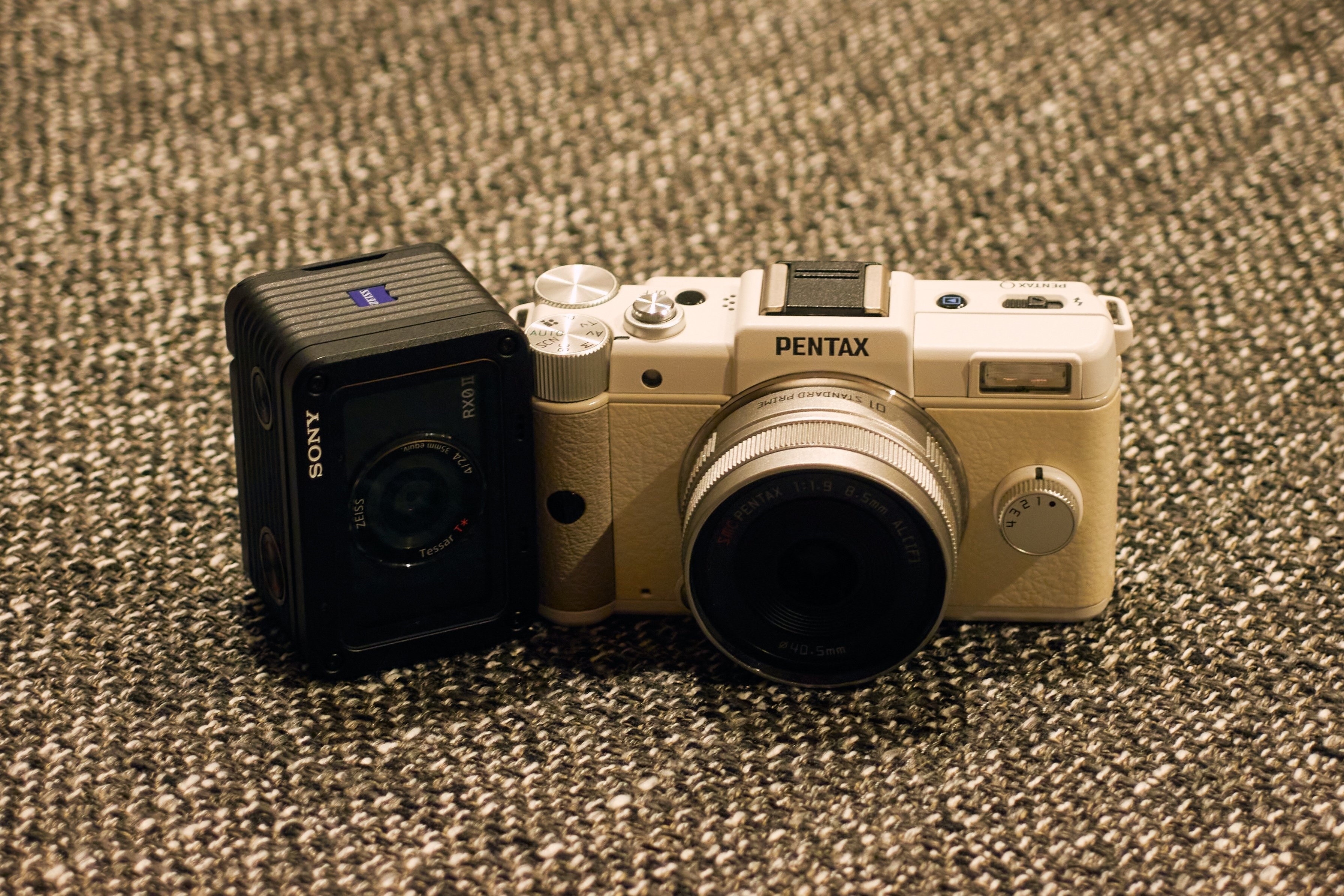 sonysports8ミリカメラ防水ケースを改造したBluetoothスピーカー