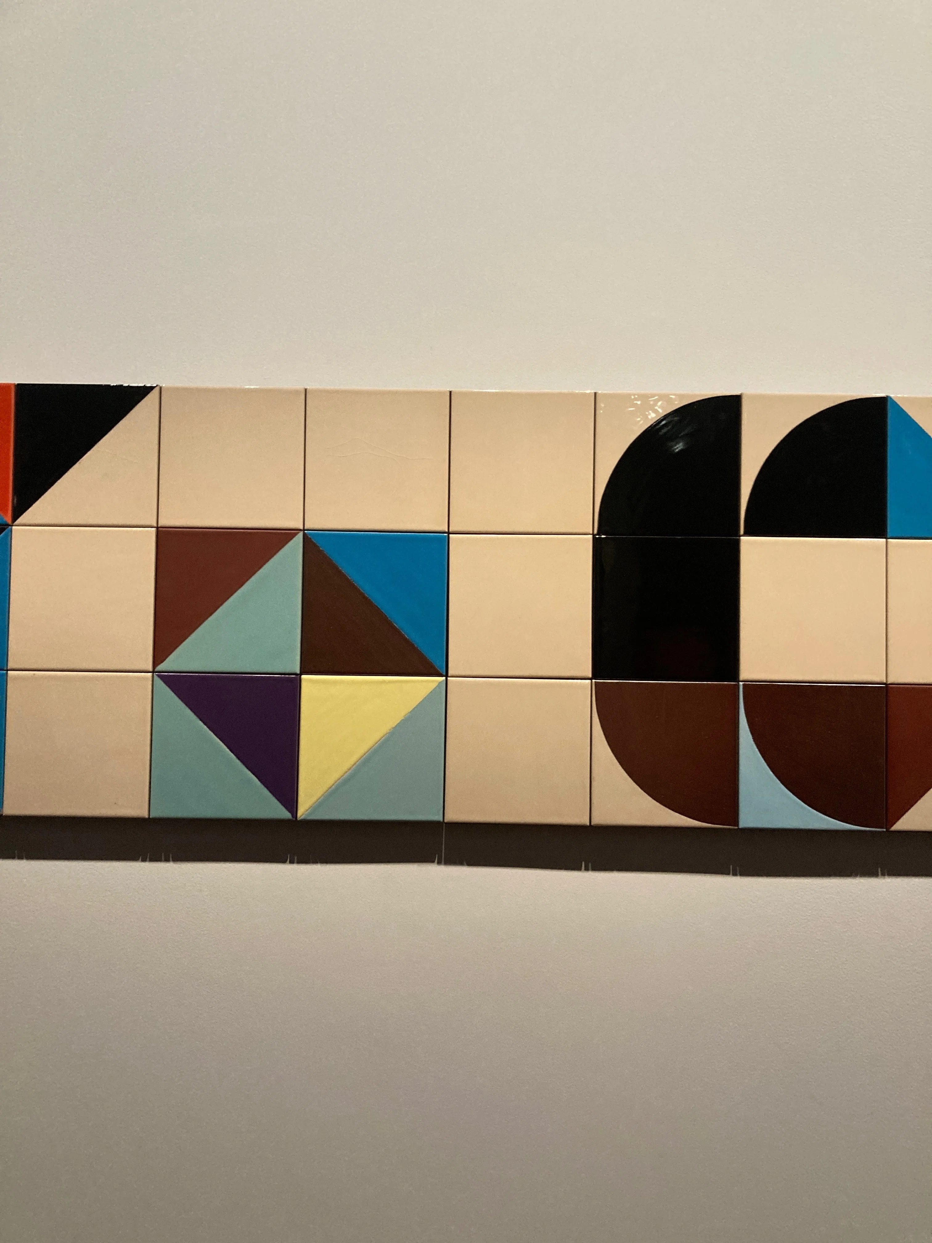 YVES SAINT LAURENT – SHAPES & FORMS: サンローラン美術館パリより