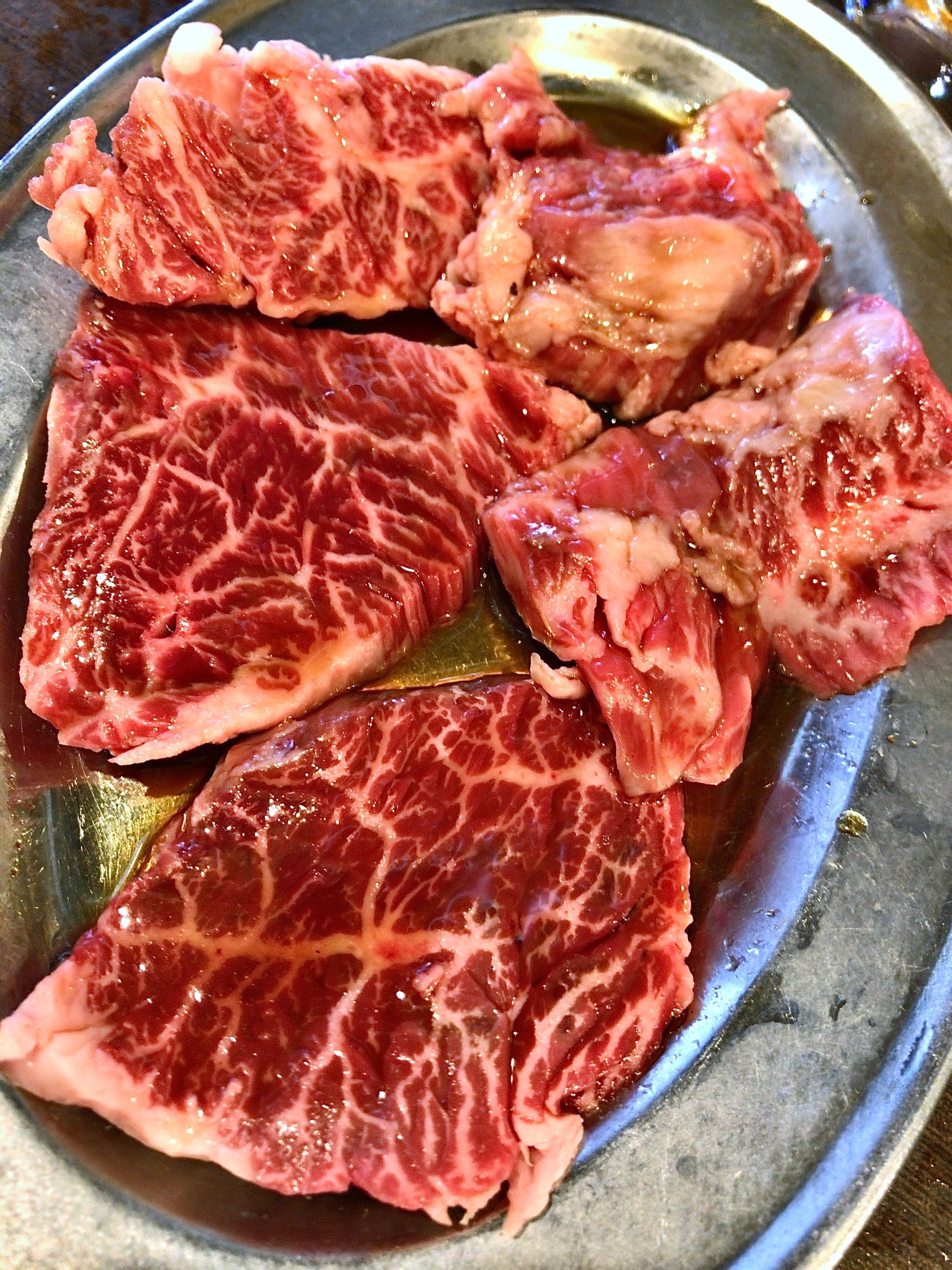 これでわかった！「ハラミ」と「サガリ」｜ホルモン☆もいしょう