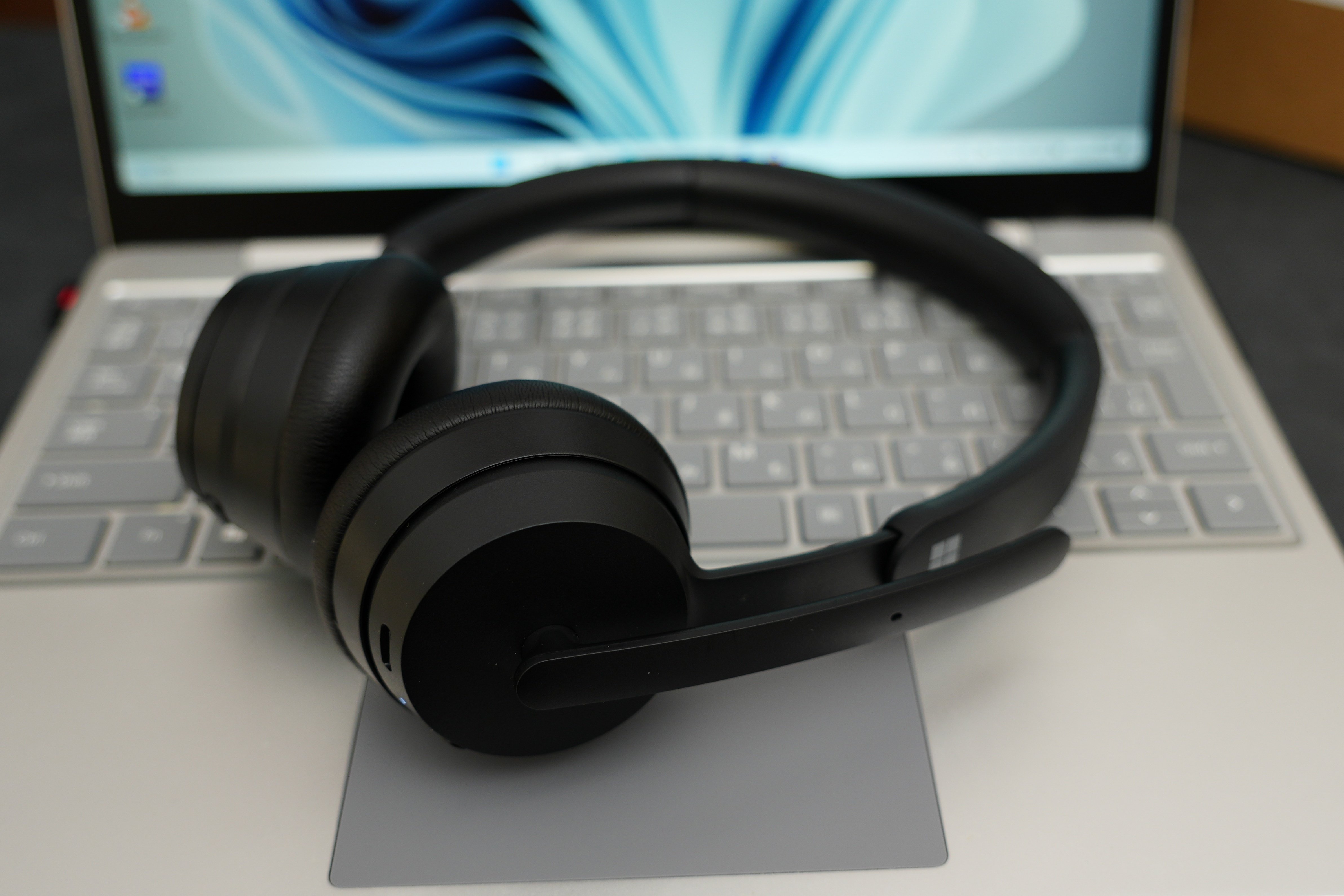 購入ログ】マイクロソフト ワイヤレスヘッドセットは良い｜物欲名古屋