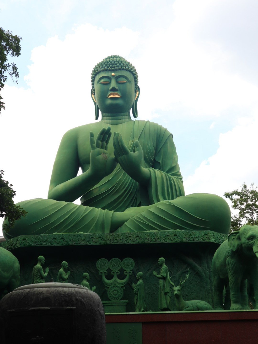 名古屋大仏〜♥|森部摩耶