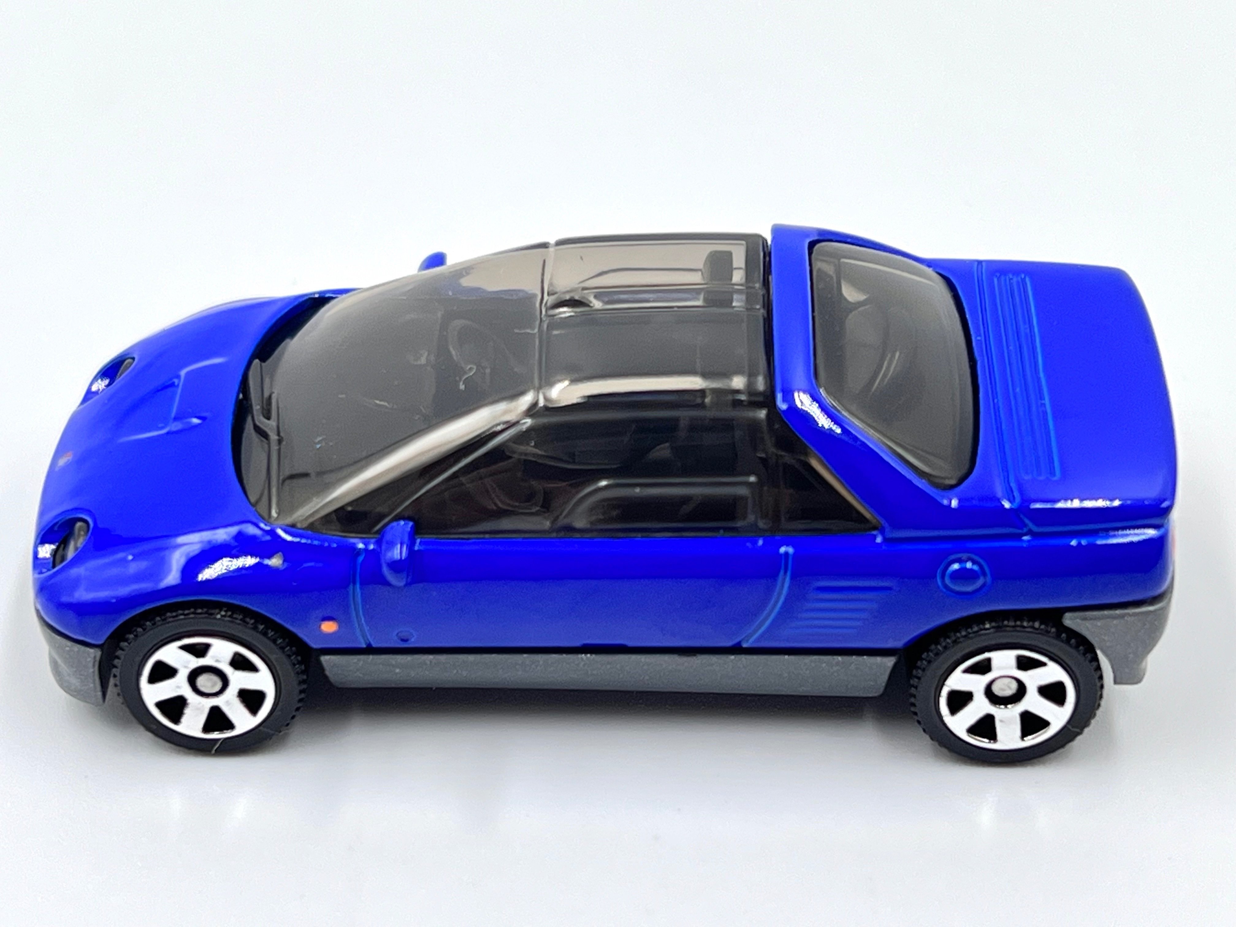 マッチボックス 60個 セット AZ-1 MR2 レネゲード ポルシェ テスラ 待望の発売「MATCHBOX AZ-1」ギャラリー｜ikazuchi