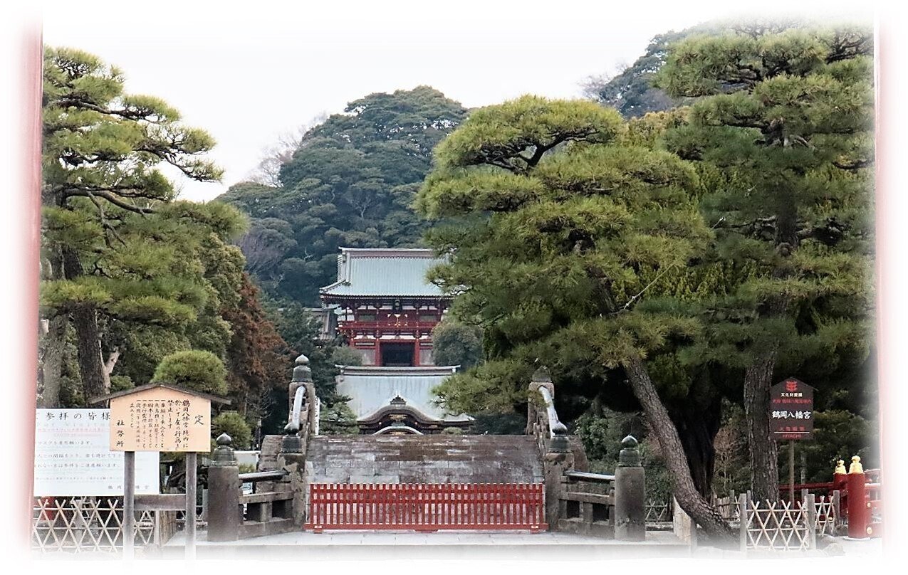 鶴岡八幡宮境内社 「旗上辨戝天社」｜wabi・sabi