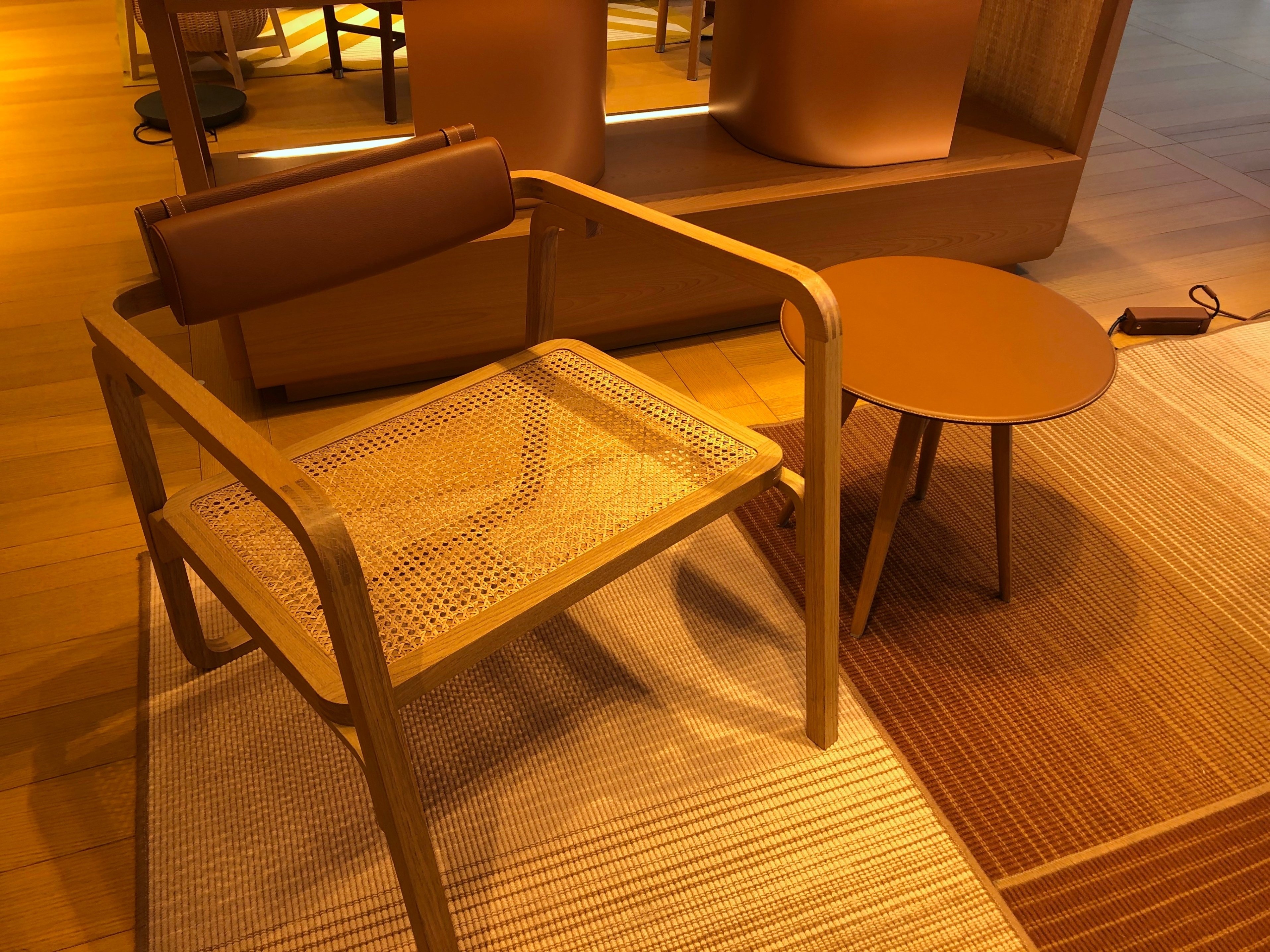 エルメスの家具｜前島周子/建築家/インテリア