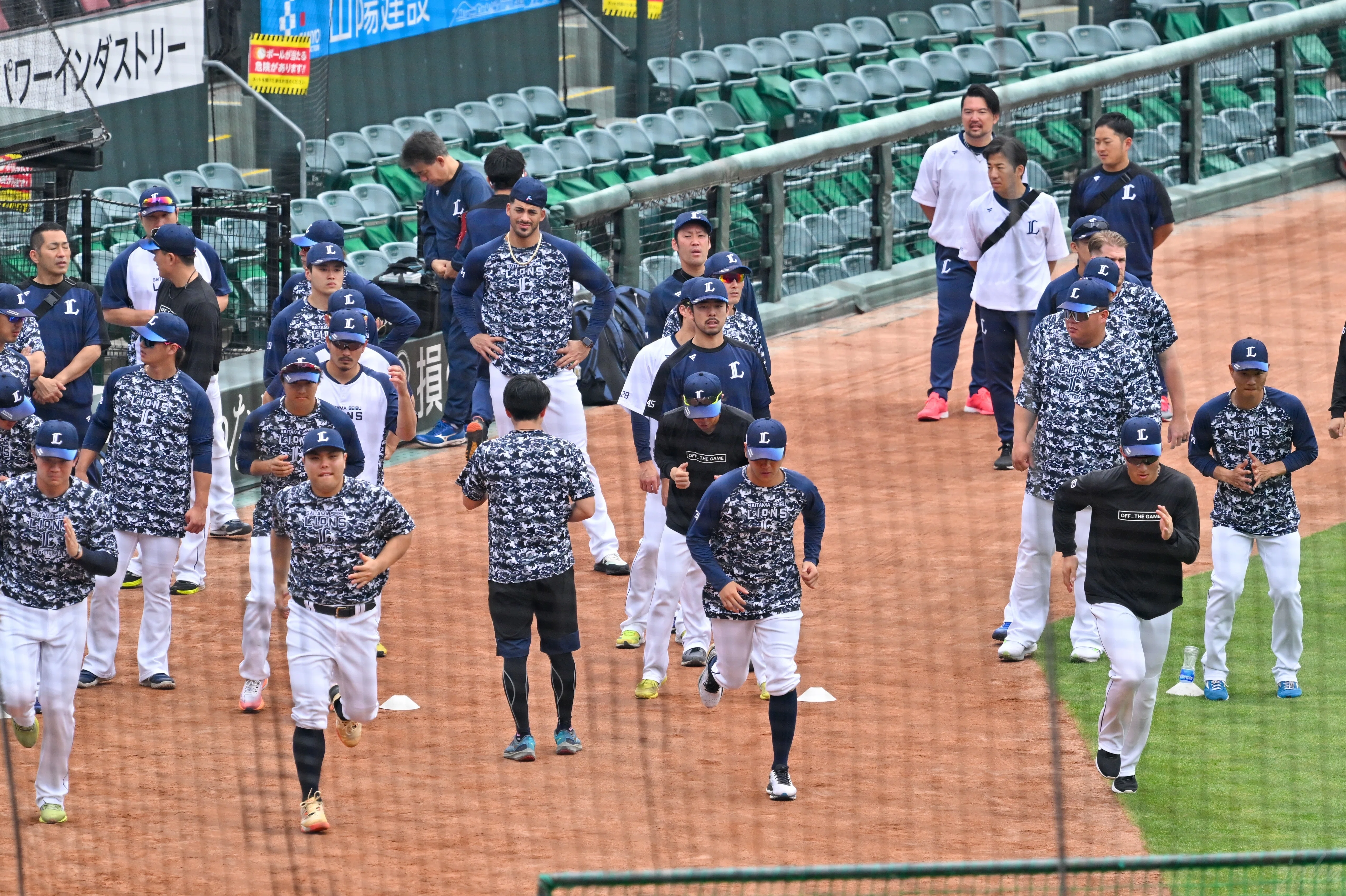 Nikon Z8でプロ野球を撮ってみた（広島編）｜じょん