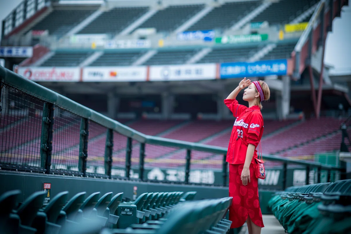 「マツダ スタジアム」の砂かぶりシート
