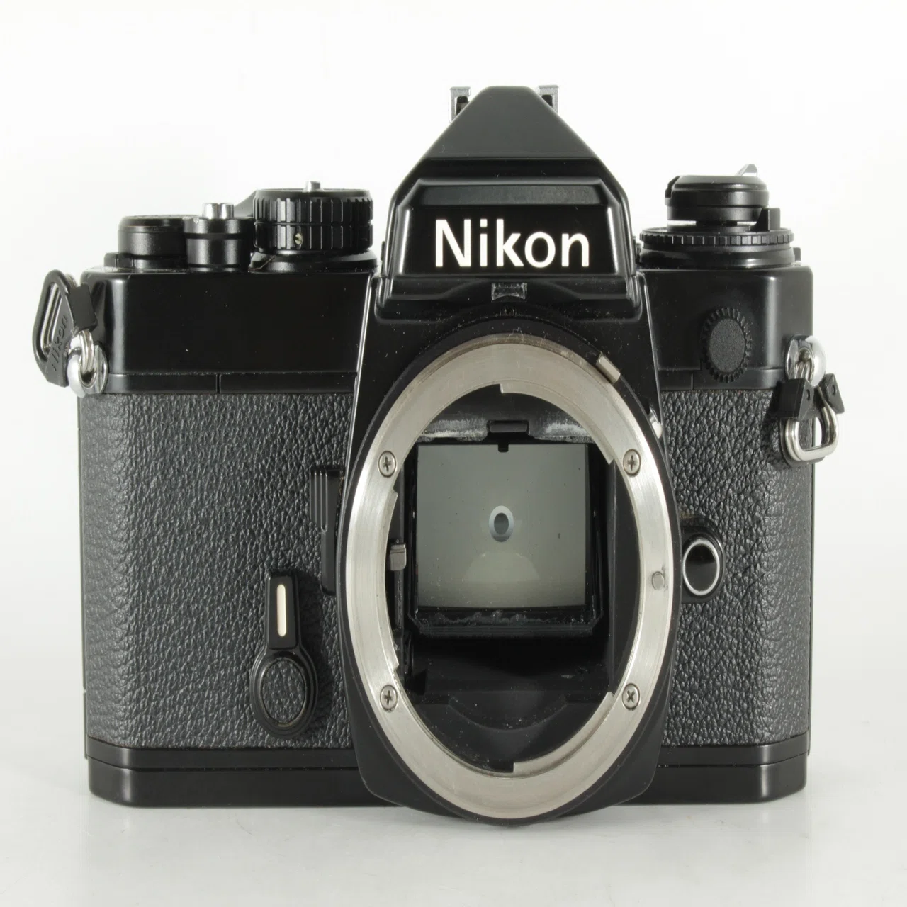 NIKON FE｜フリッパーズ・ガイド