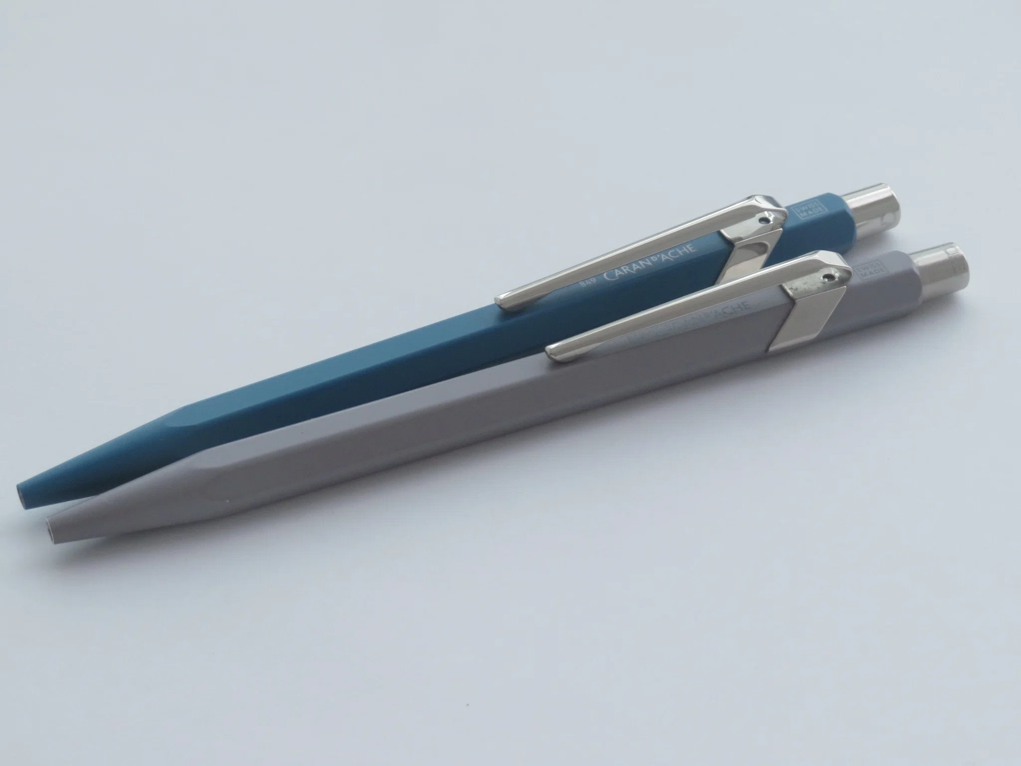 カランダッシュ ポールスミス ピスタチオグリーン CARAN D'ACHE x Paul