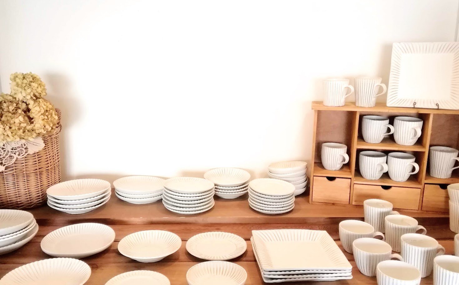 受渡者決まりました 食器棚