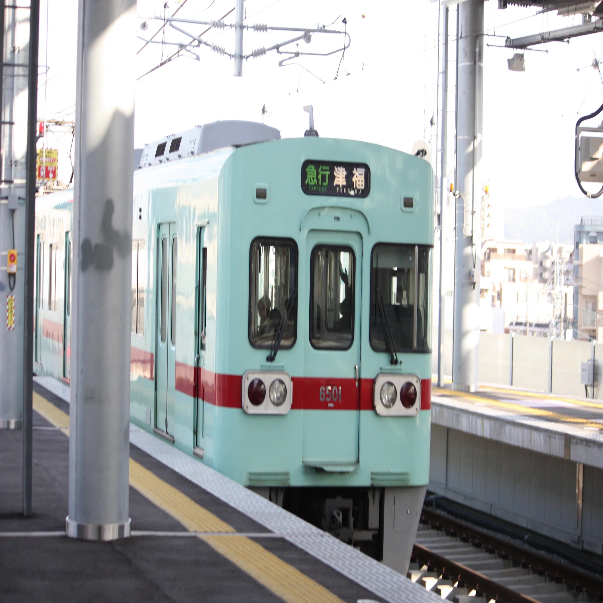 西鉄で爆誕した超レア電車を撮ってきた｜はるまき