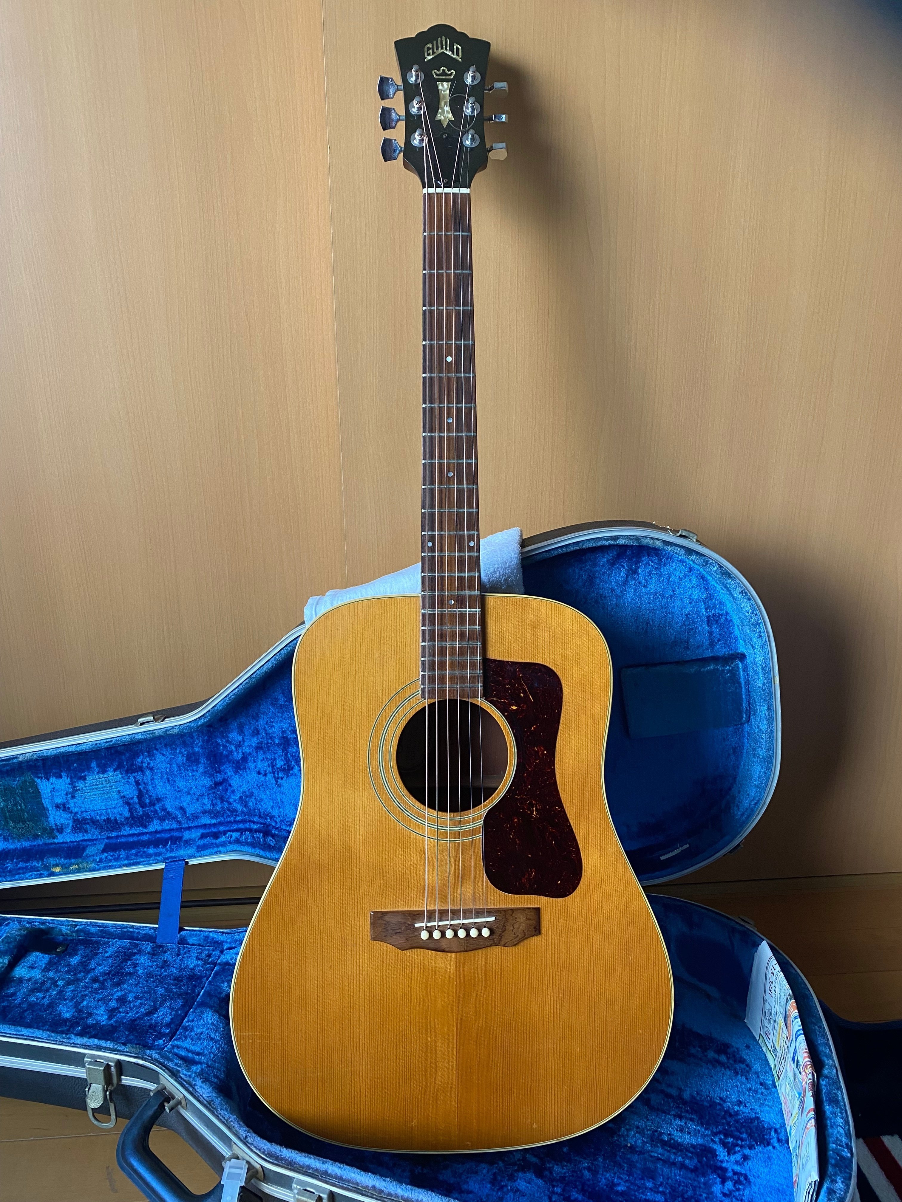 GUILD アコースティックギター 単板D-40 ビンテージ　最終値下げ 中古/動画あり】Guild D-40 1975年製 オール単板